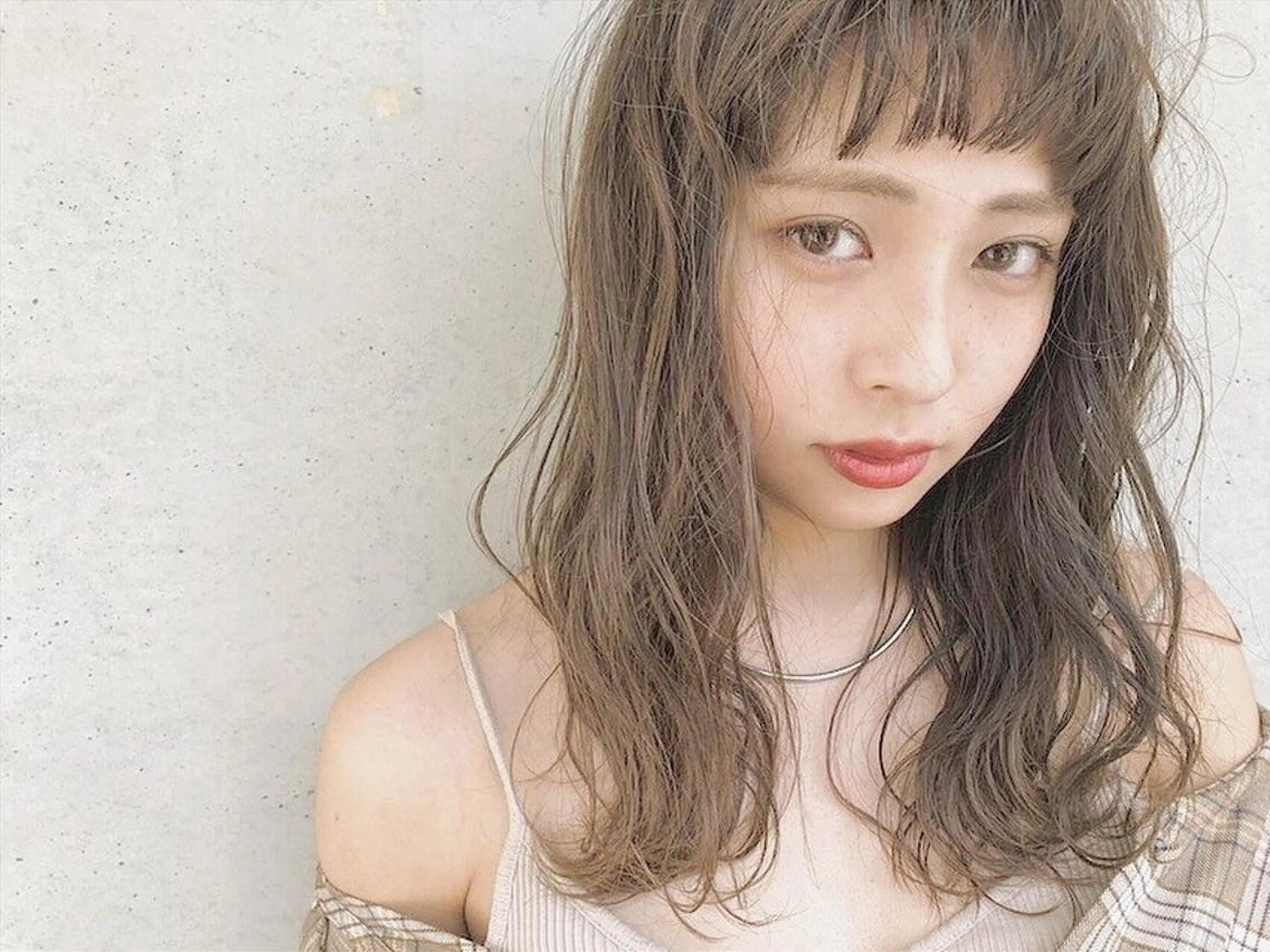 セミロング カラー ヘアアレンジ 透明感/レイヤー 🇰🇷tomonaのヘアスタイル