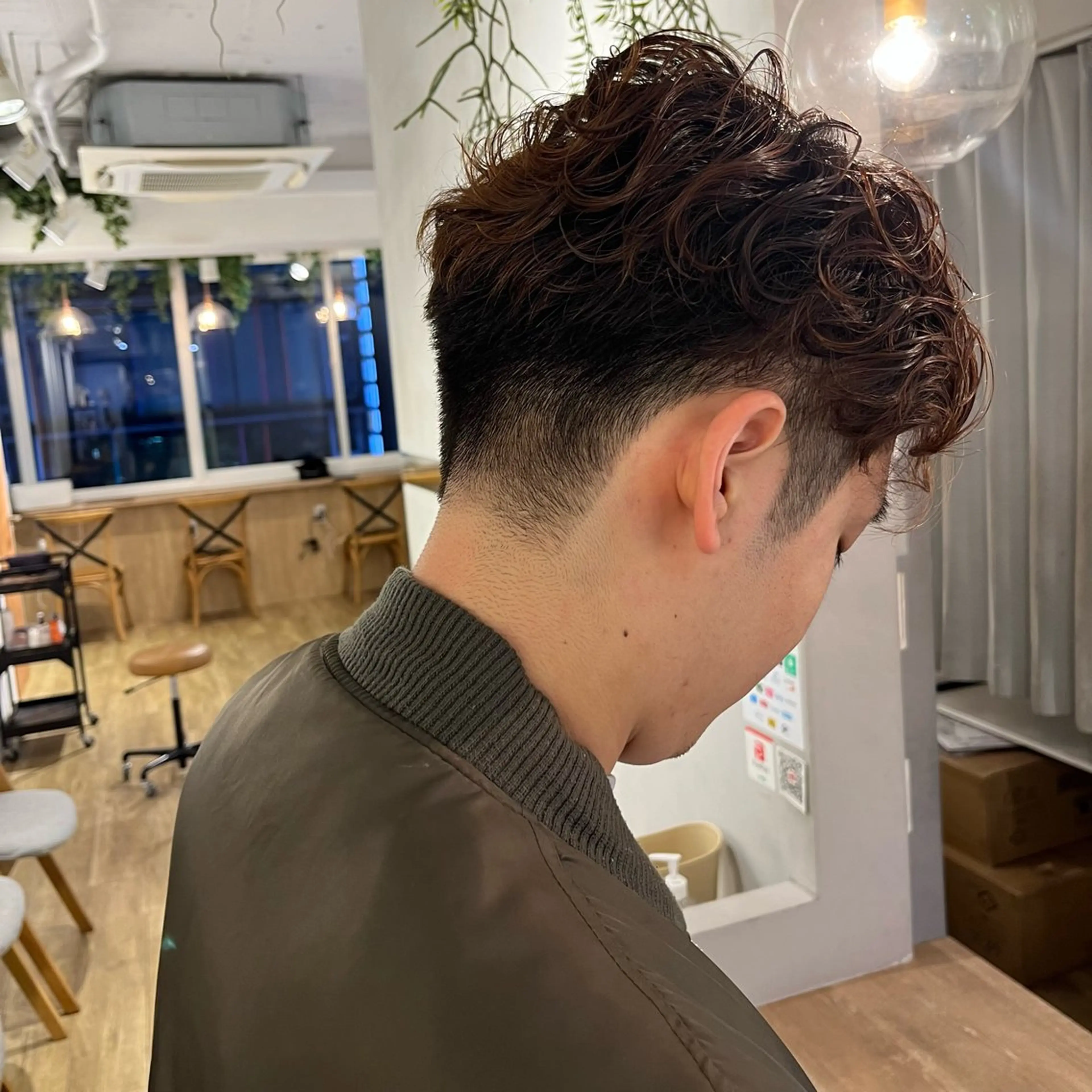 パーマ メンズ GO TODAY シェアサロン 表参道Flos店所属・nishi fuyumiのヘアスタイル