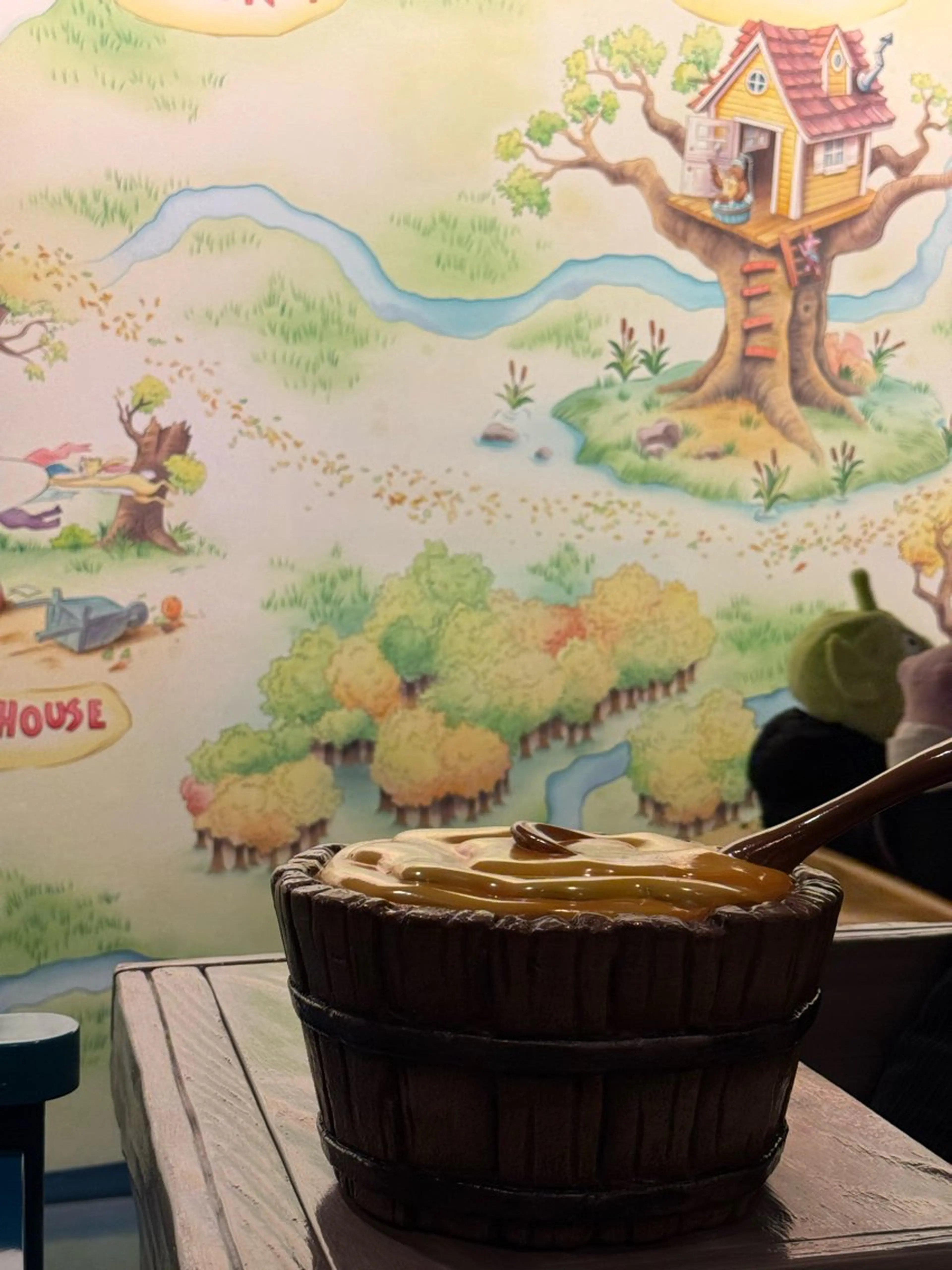 アイブロウ lit. YURIのマツエク・マツパデザイン