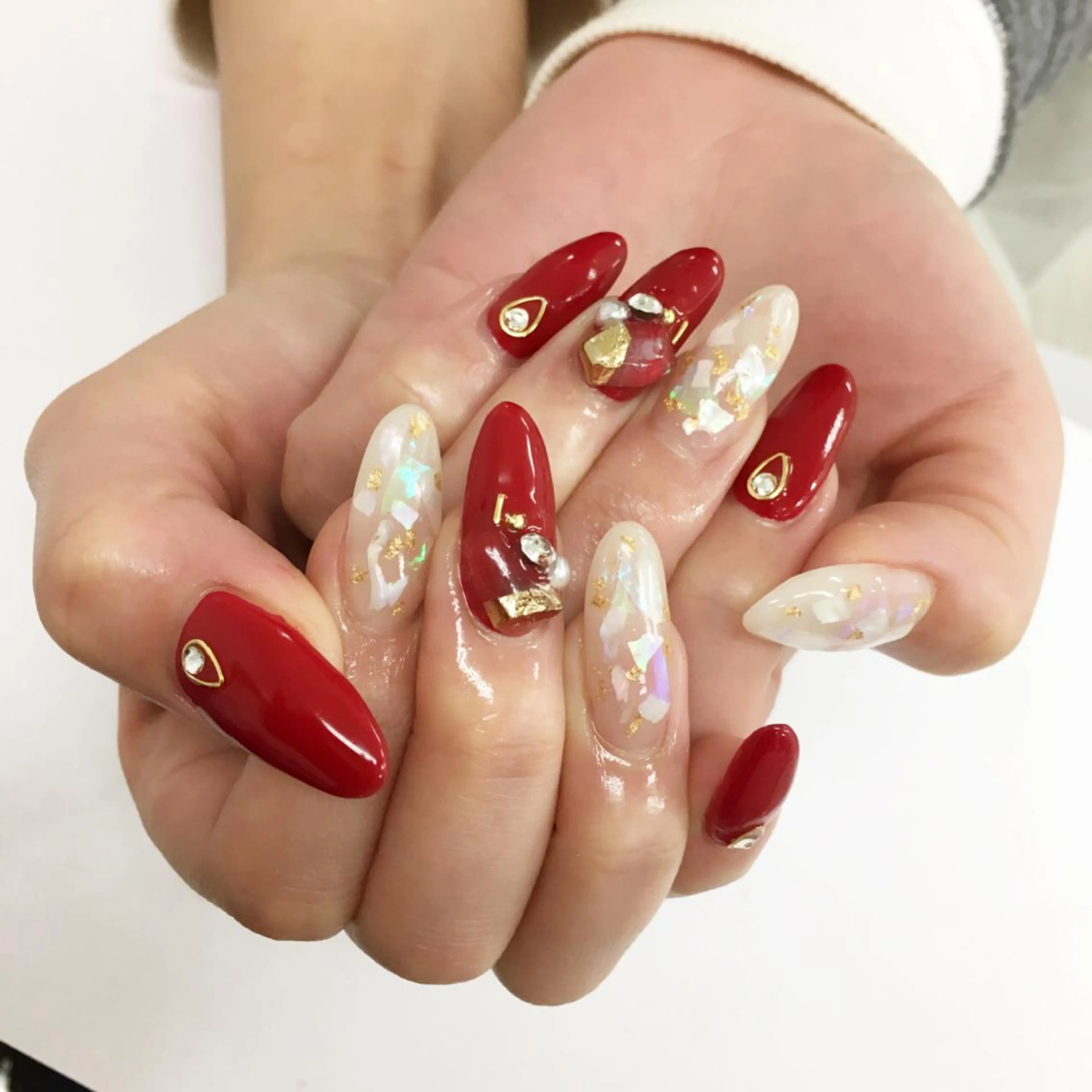 ネイル スカルプネイル SHINE NAILのネイルデザイン