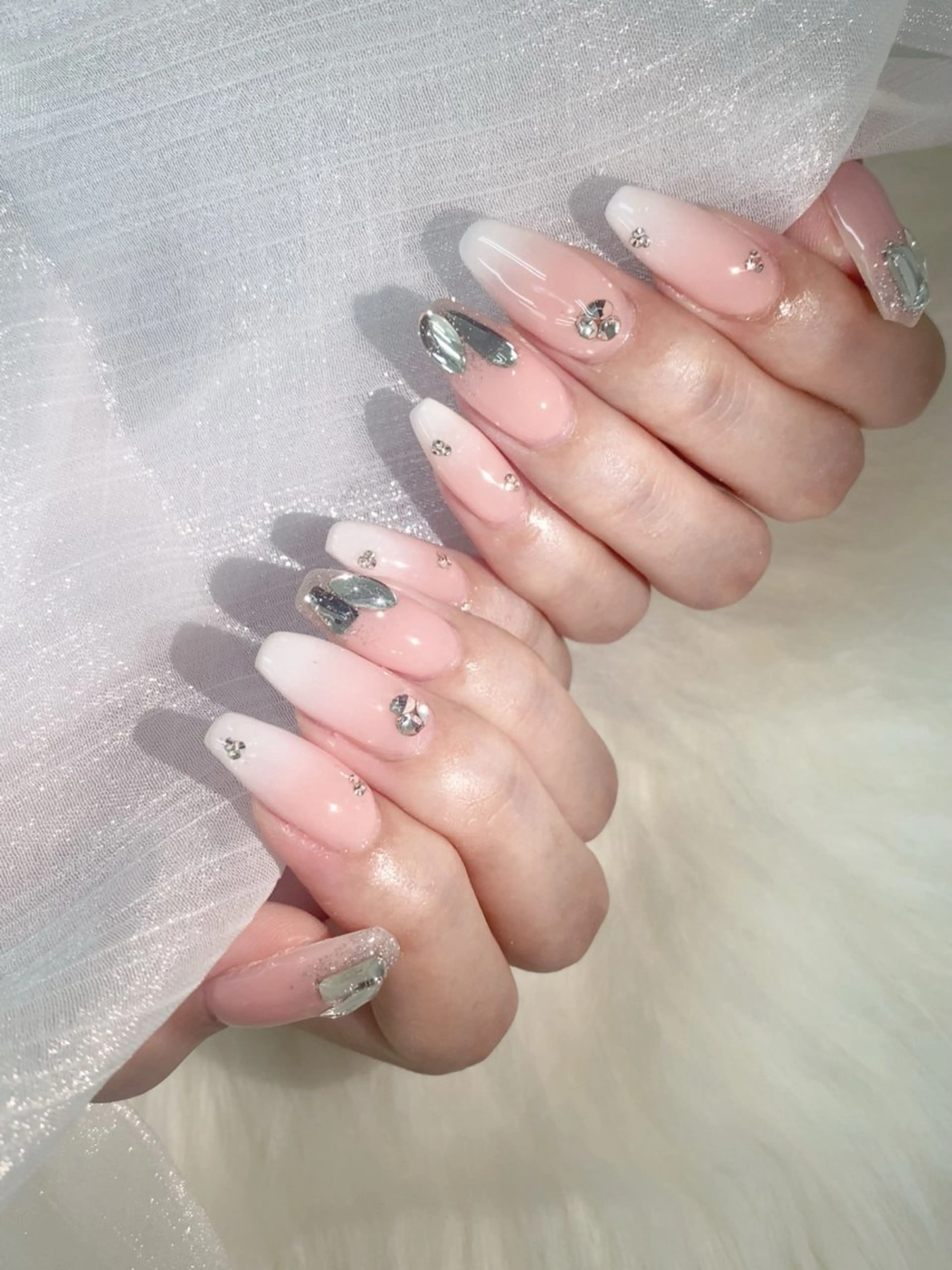 ネイル ハンドネイル ハンドケア Hara Nail 【パラジェル使用】のネイルデザイン