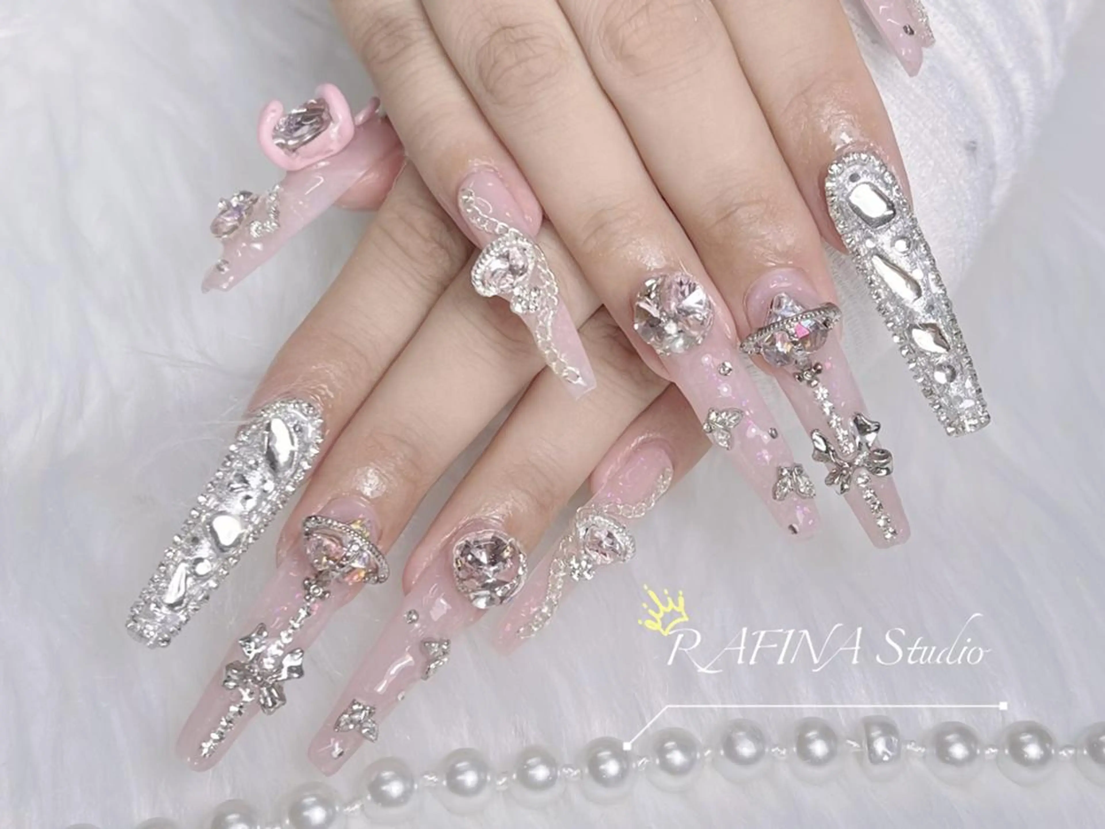 ネイル 加奈子 kanaのネイルデザイン