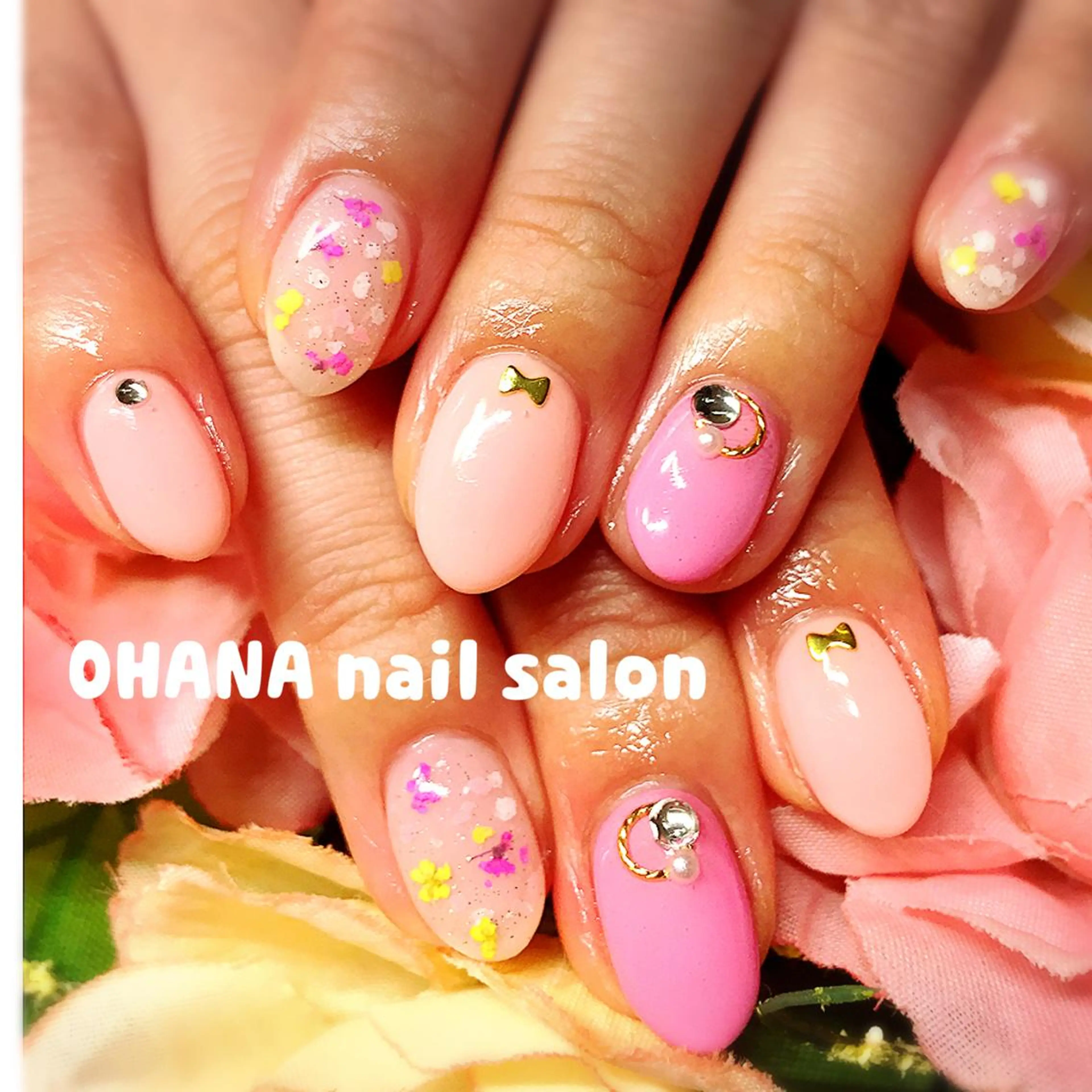 ネイル ジェルネイル キラキラネイル ピンク 那覇🏝️台湾人 ネイリストSHIUのネイルデザイン