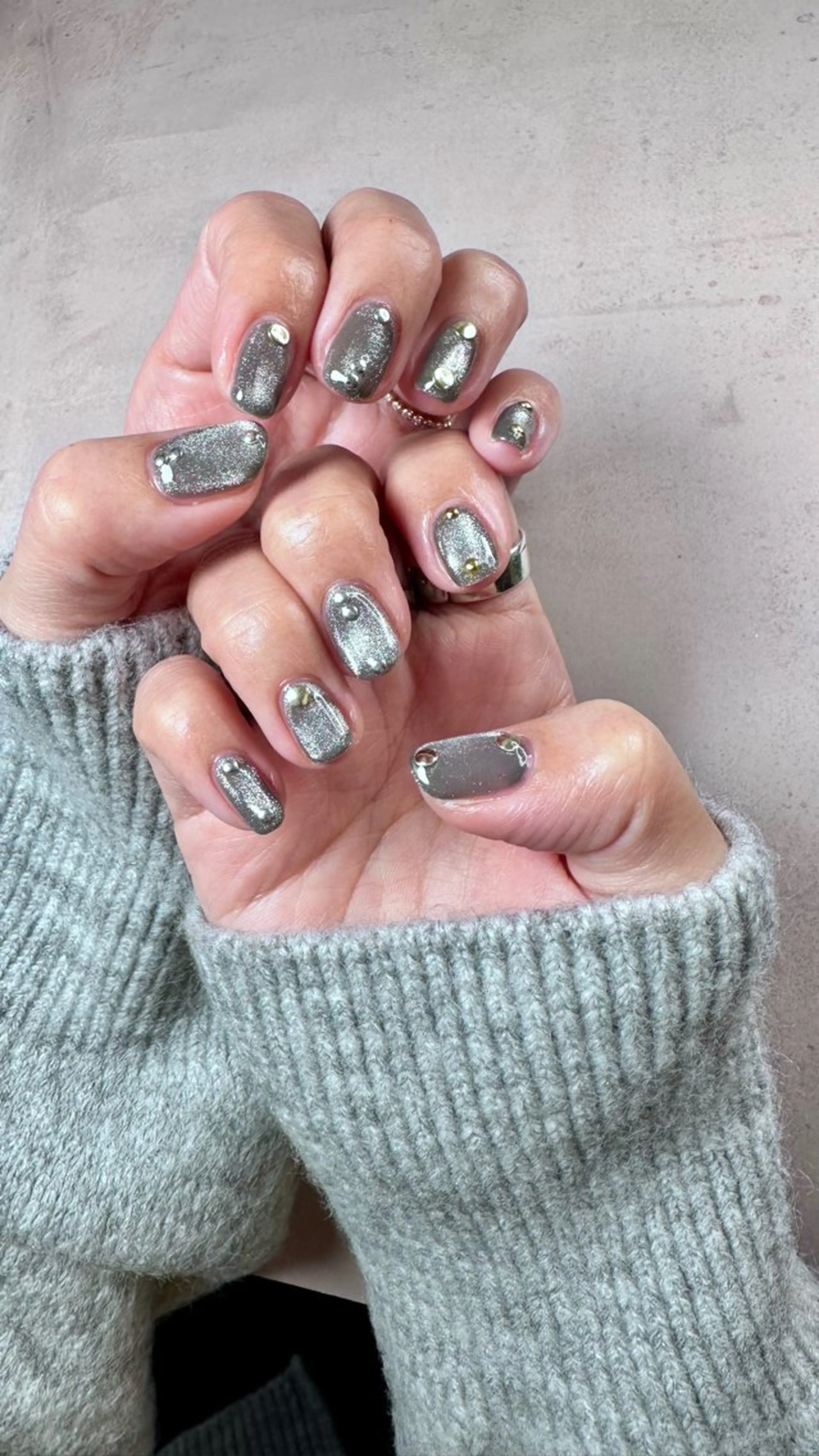 ネイル ニュアンスネイル ハンドネイル ハンドケア Atelier Ariのネイルデザイン