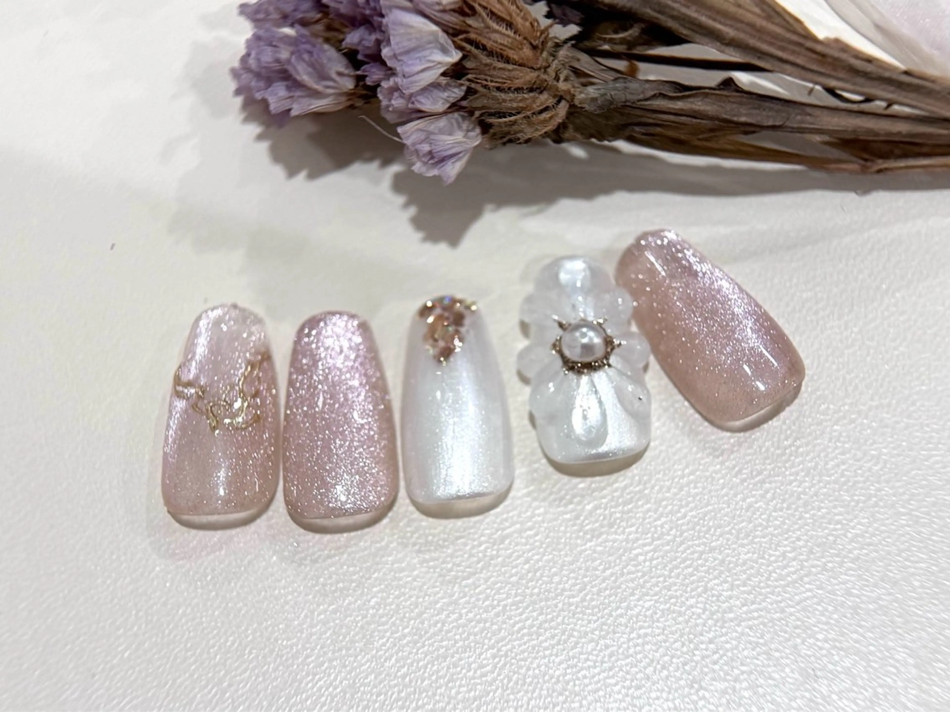 ネイル M+  Beauty Salonのネイルデザイン