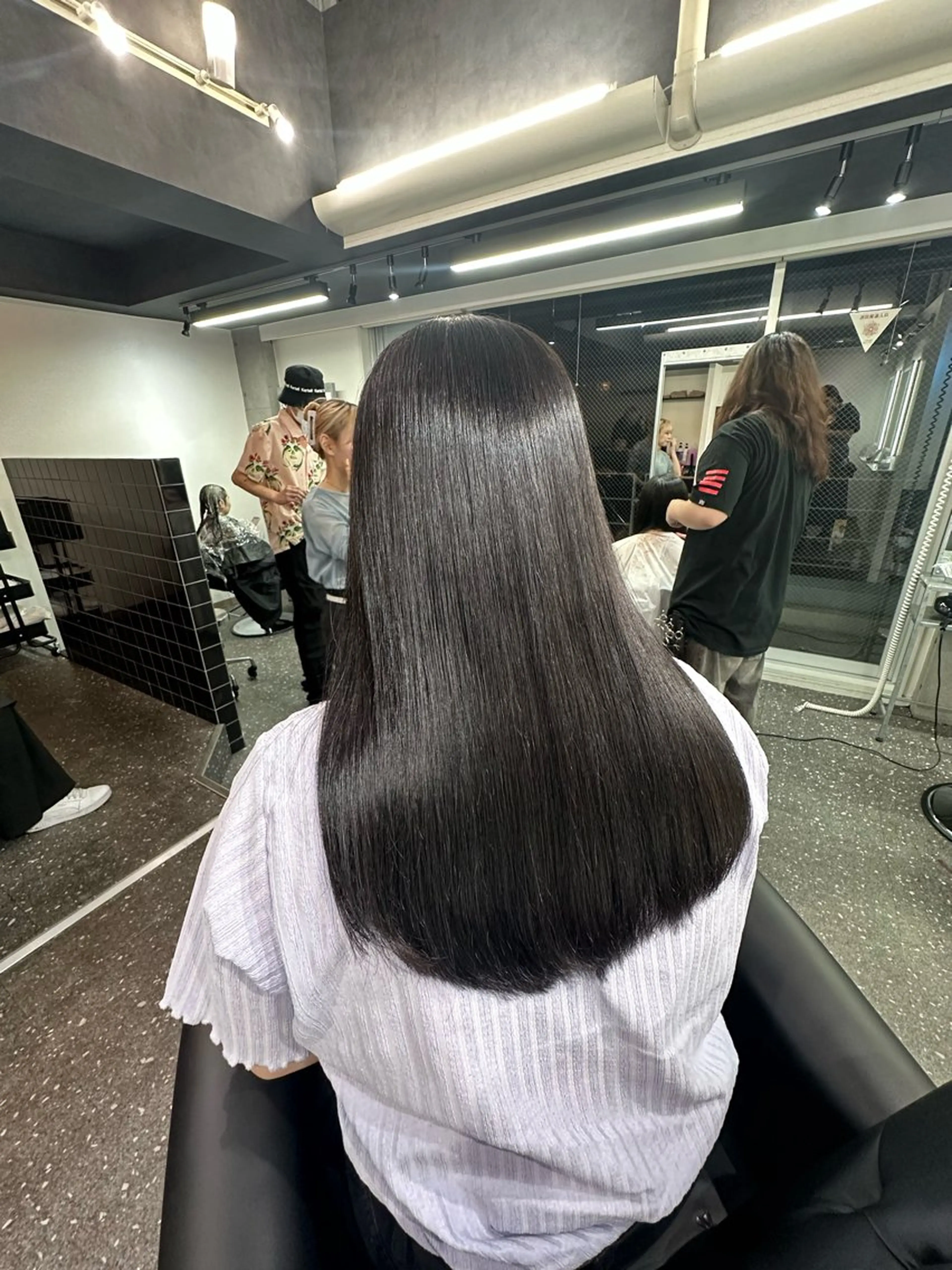 ロング カラー パーマ カット ヘアカラー 縮毛矯正 トリートメント 髪質改善⭐️縮毛矯正 中野⭐️Rinaのヘアスタイル