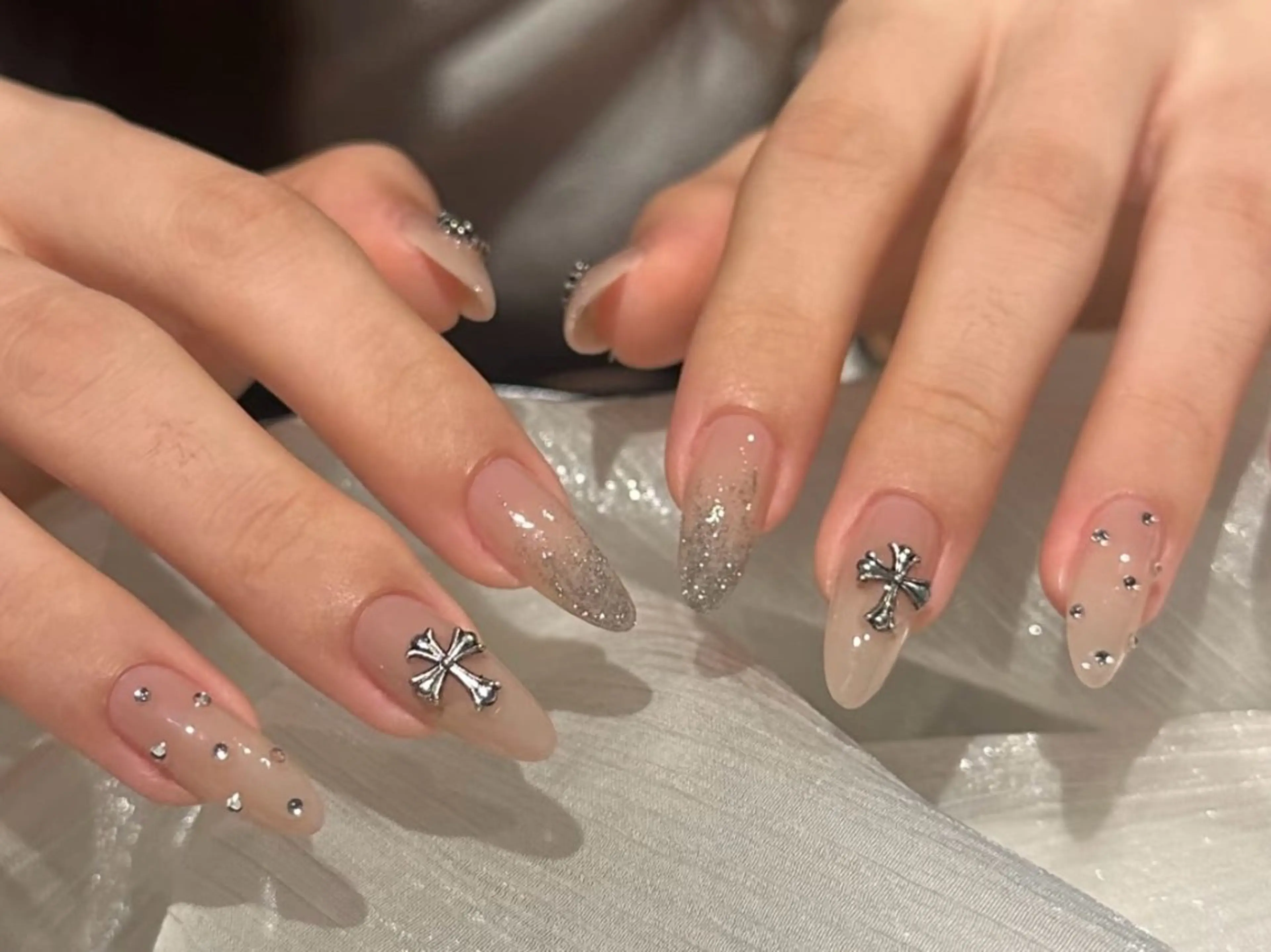 ネイル ネイルサロン Jasmine 池袋東口所属・YU RIのネイルデザイン