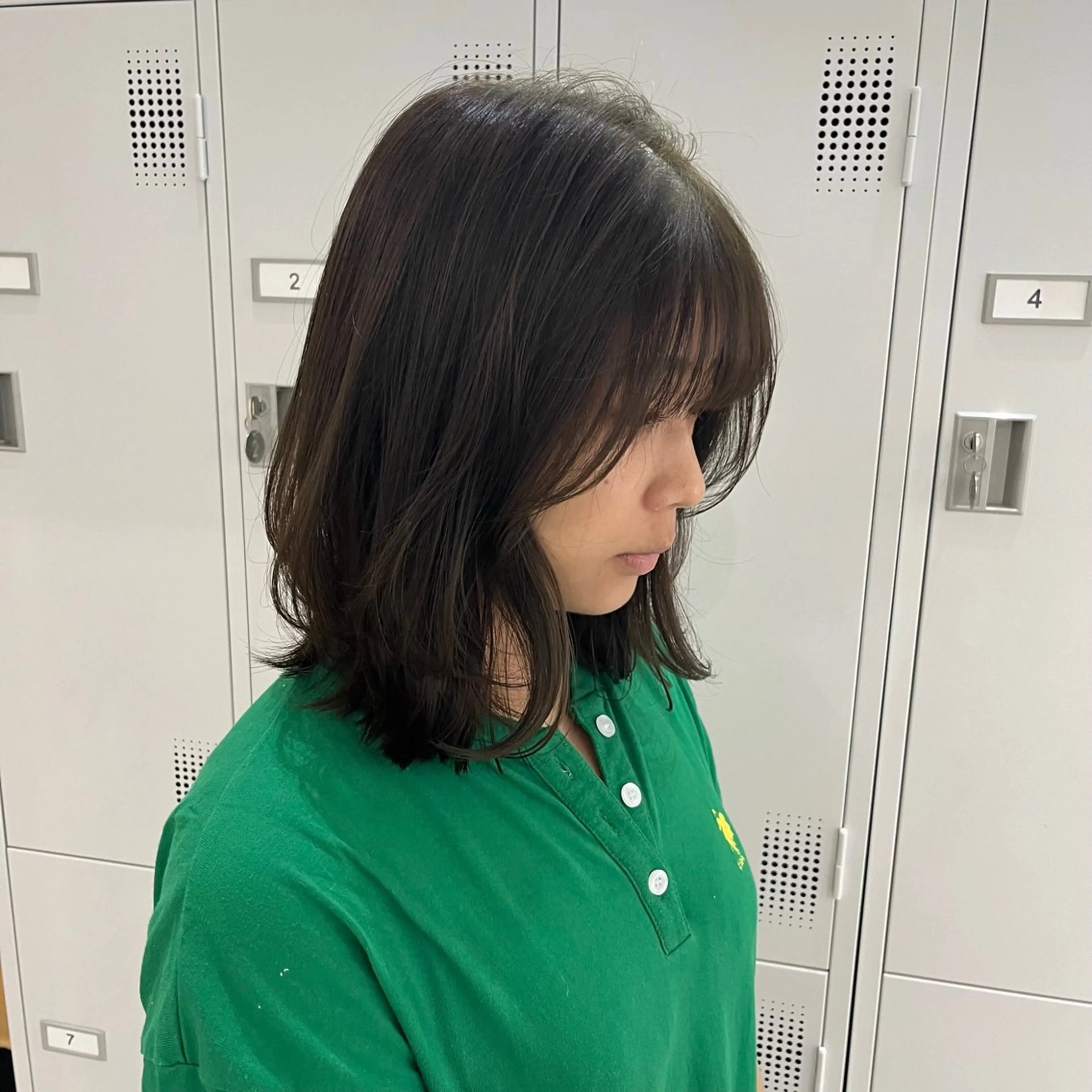 カラー グレージュ オリーブカラー オリーブグレージュ オリーブグレー カット ヘアカラー emma所属・RINA 韓国ヘア/半個室のヘアスタイル