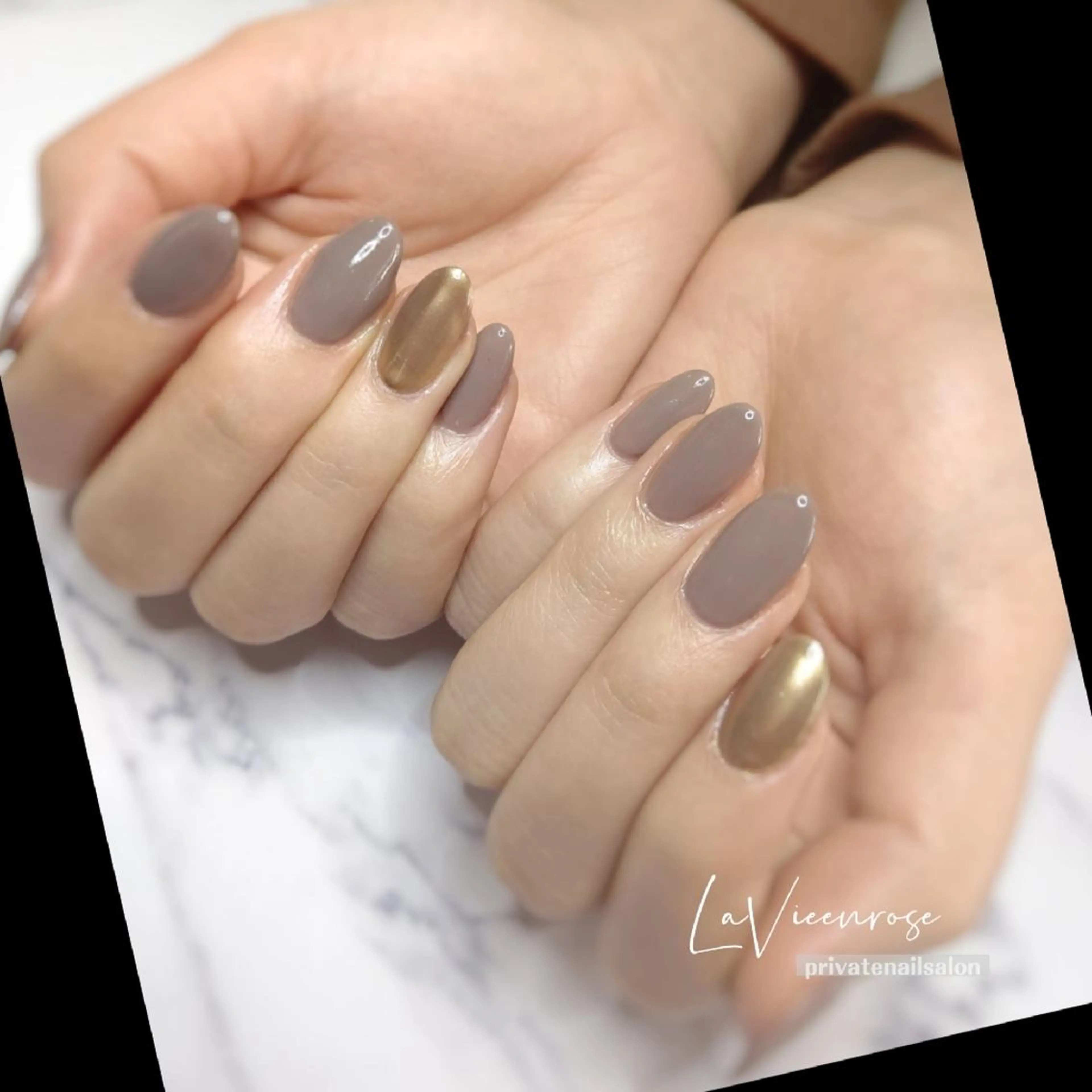 ネイル ラヴィアン ローズのネイルデザイン