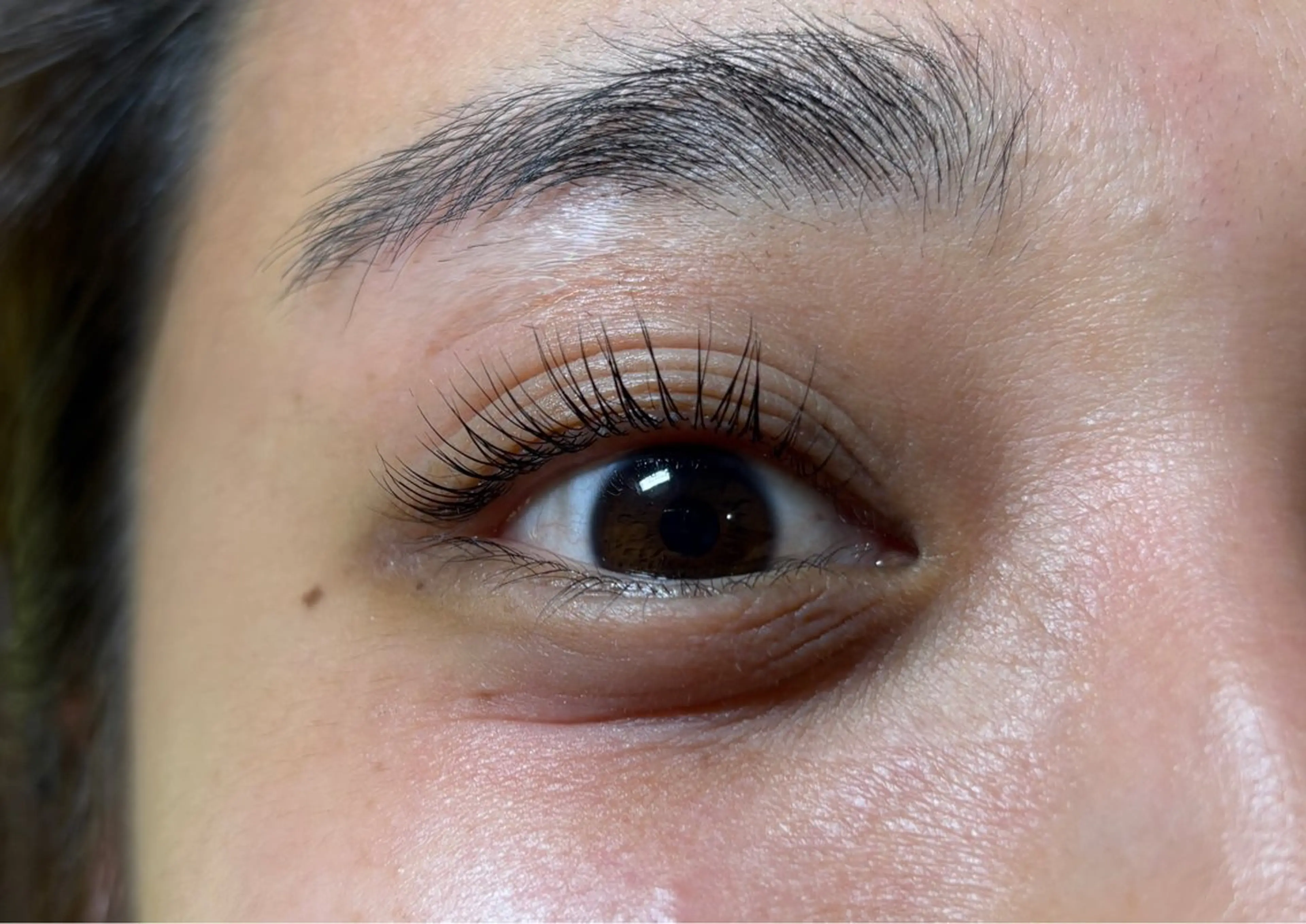 マツエク・マツパ eye lash  Lucia 難波所属・ひらおか ういの眉毛・アイブロウイメージ