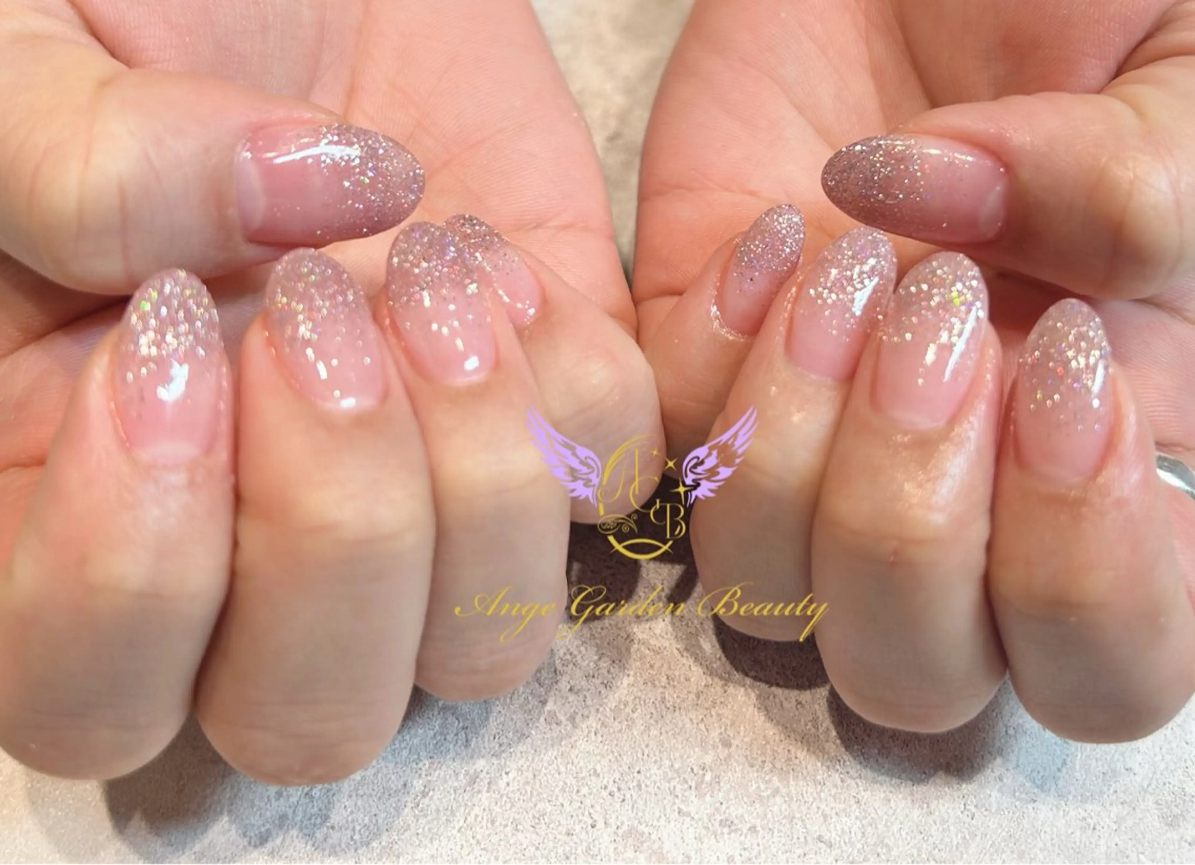 ネイル フラッシュネイル グラデーション ピンク AngeGarden Beautymihoのネイルデザイン