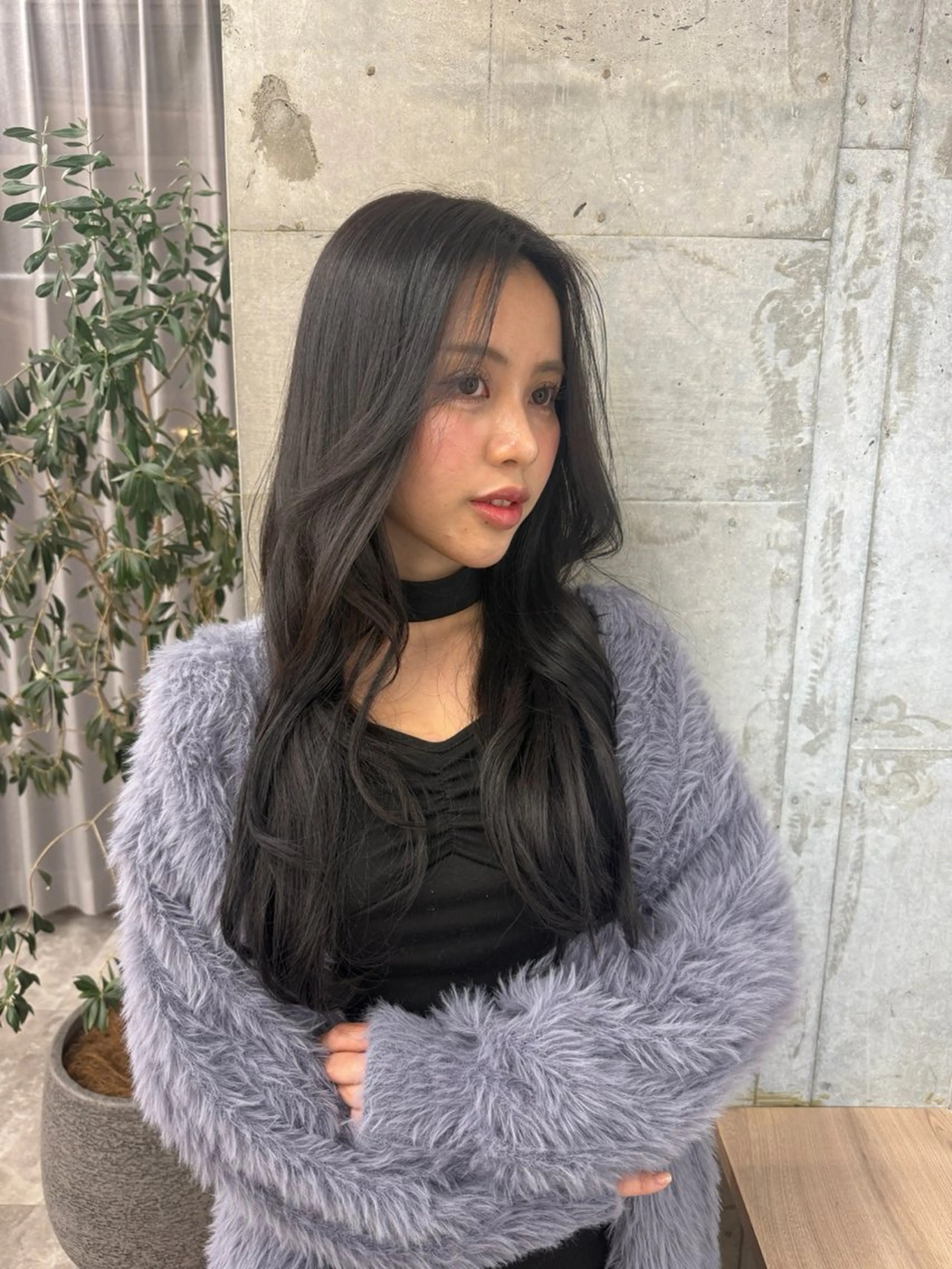 ロング ヘアカラー トリートメント 秋山 七海のヘアスタイル