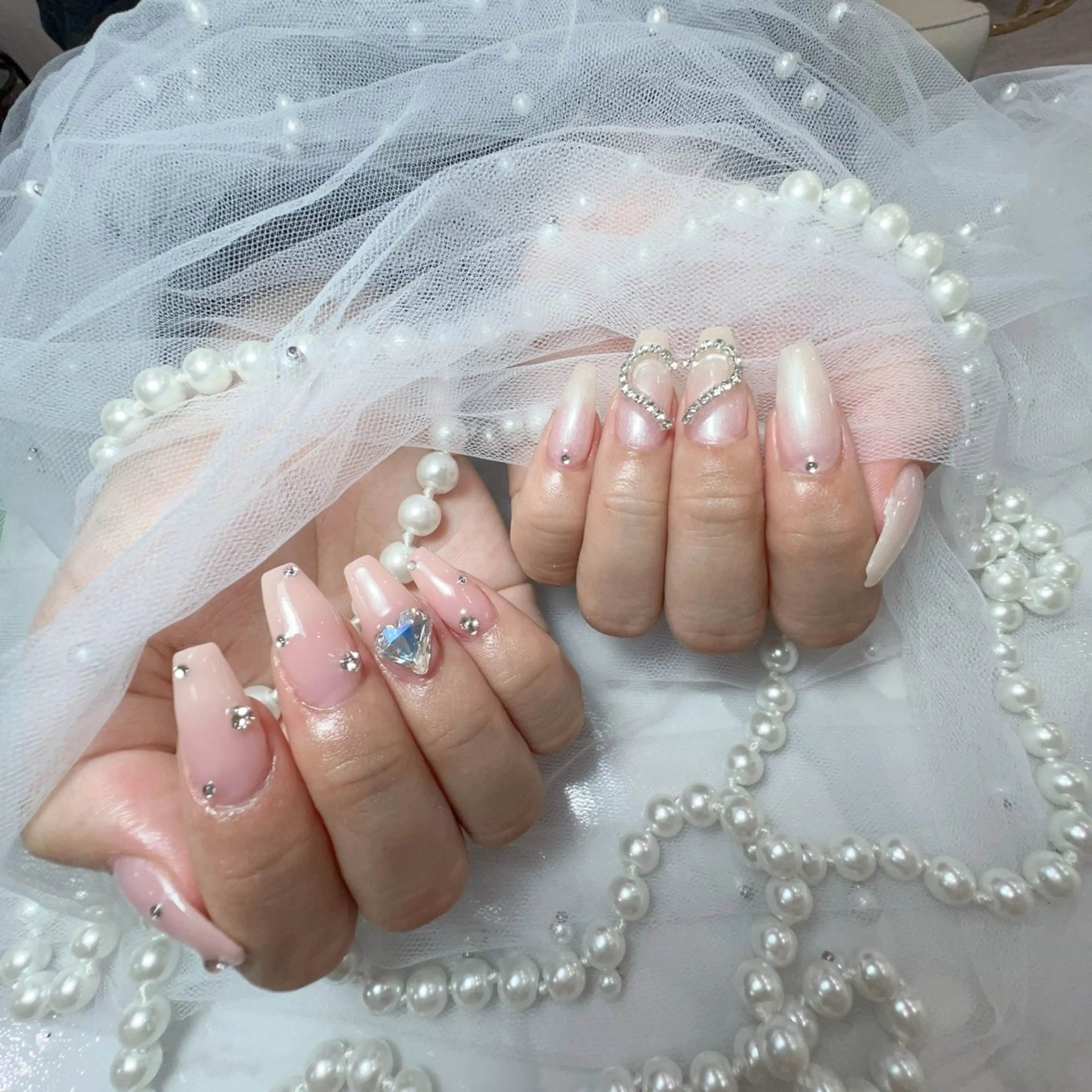 ネイル アートネイル フラッシュネイル フレンチネイル ジェルネイル ガラスフレンチ ハンドネイル You&Me Yukiのネイルデザイン