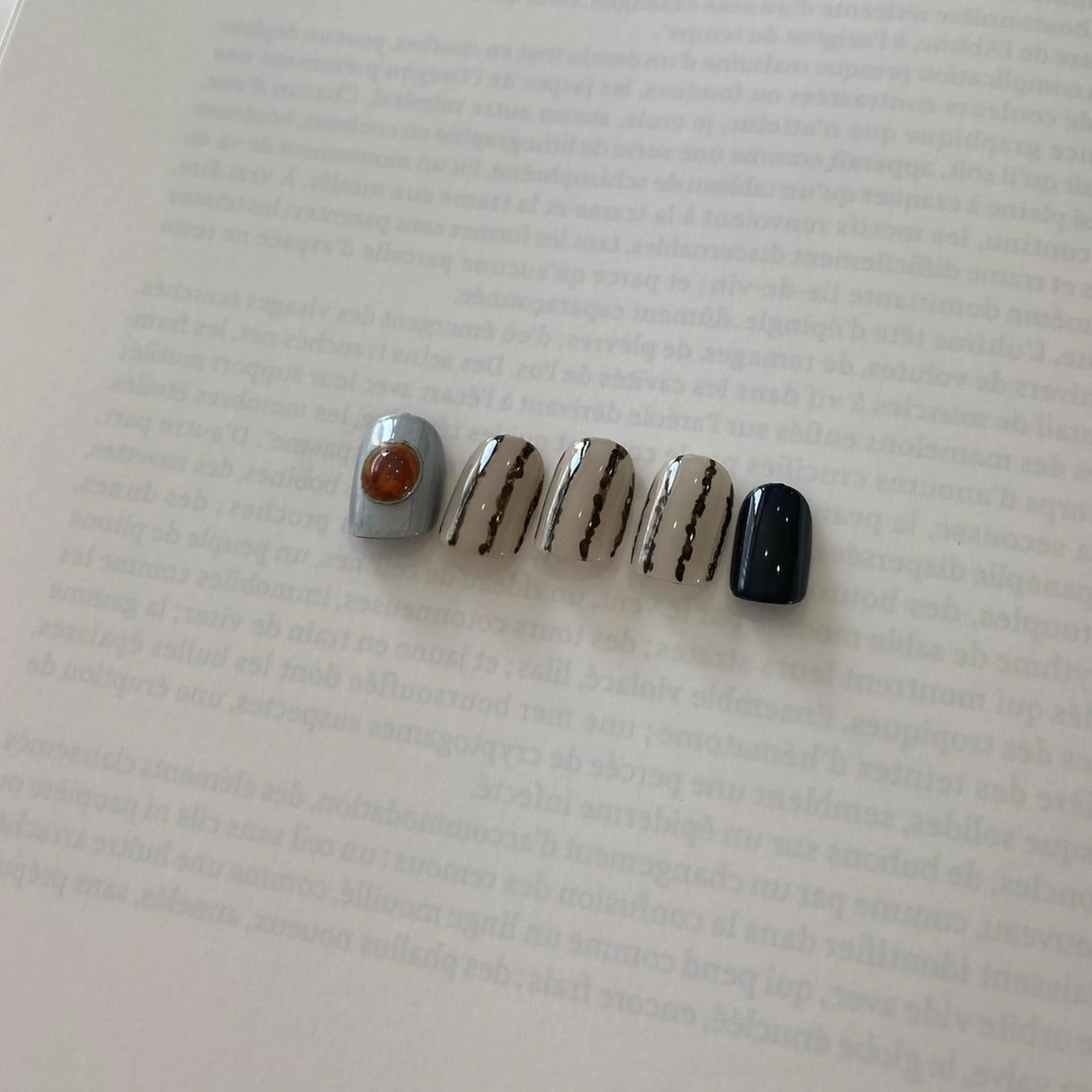 ネイル ハンドネイル NUE ricoのネイルデザイン