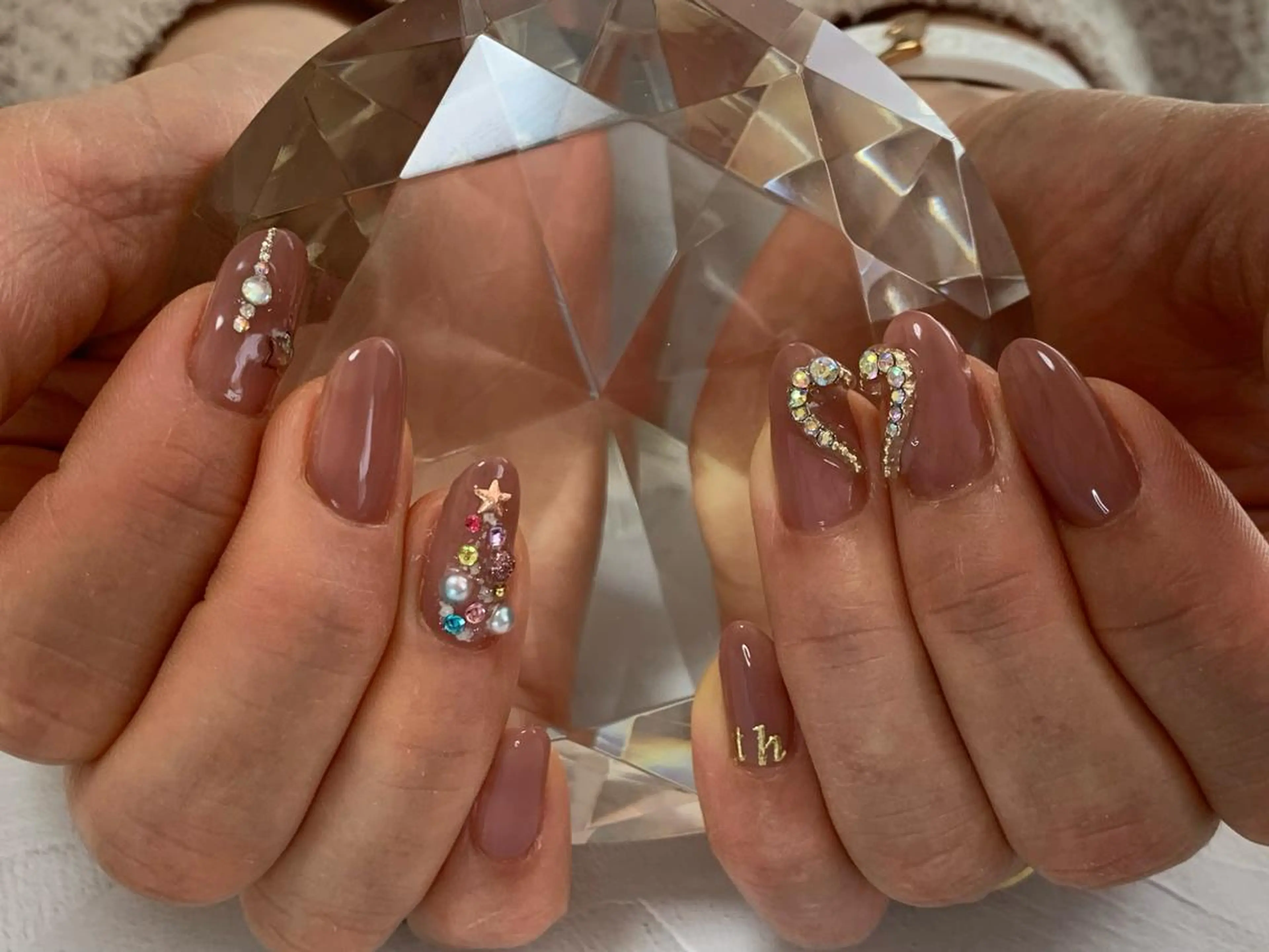 ネイル ブラウン ハート 冬ネイル クリスマス noheanail YONEDAのネイルデザイン