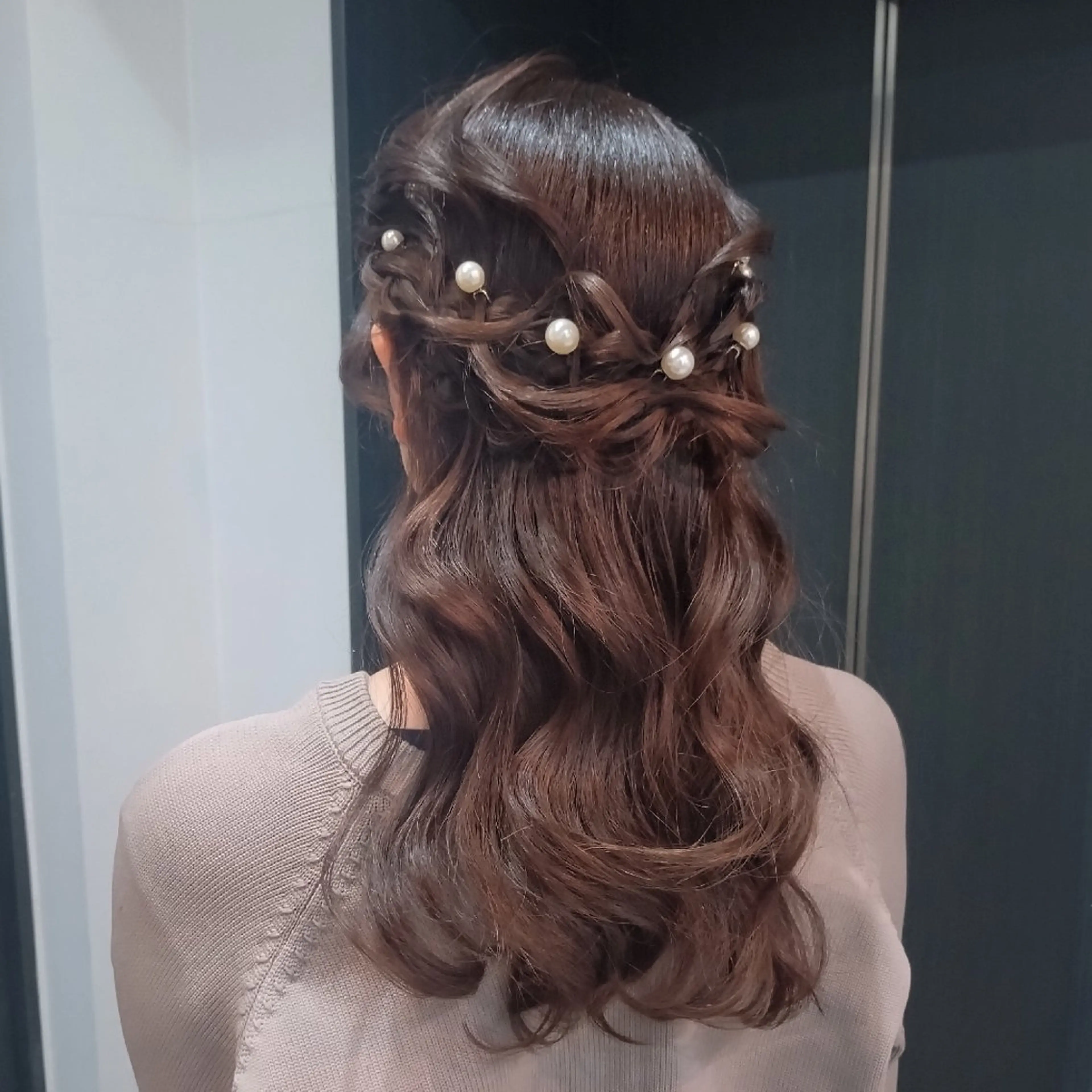 セミロング ヘアアレンジ ヘアセット ヘアアレンジ/透明感 カラー/AKARIのヘアスタイル