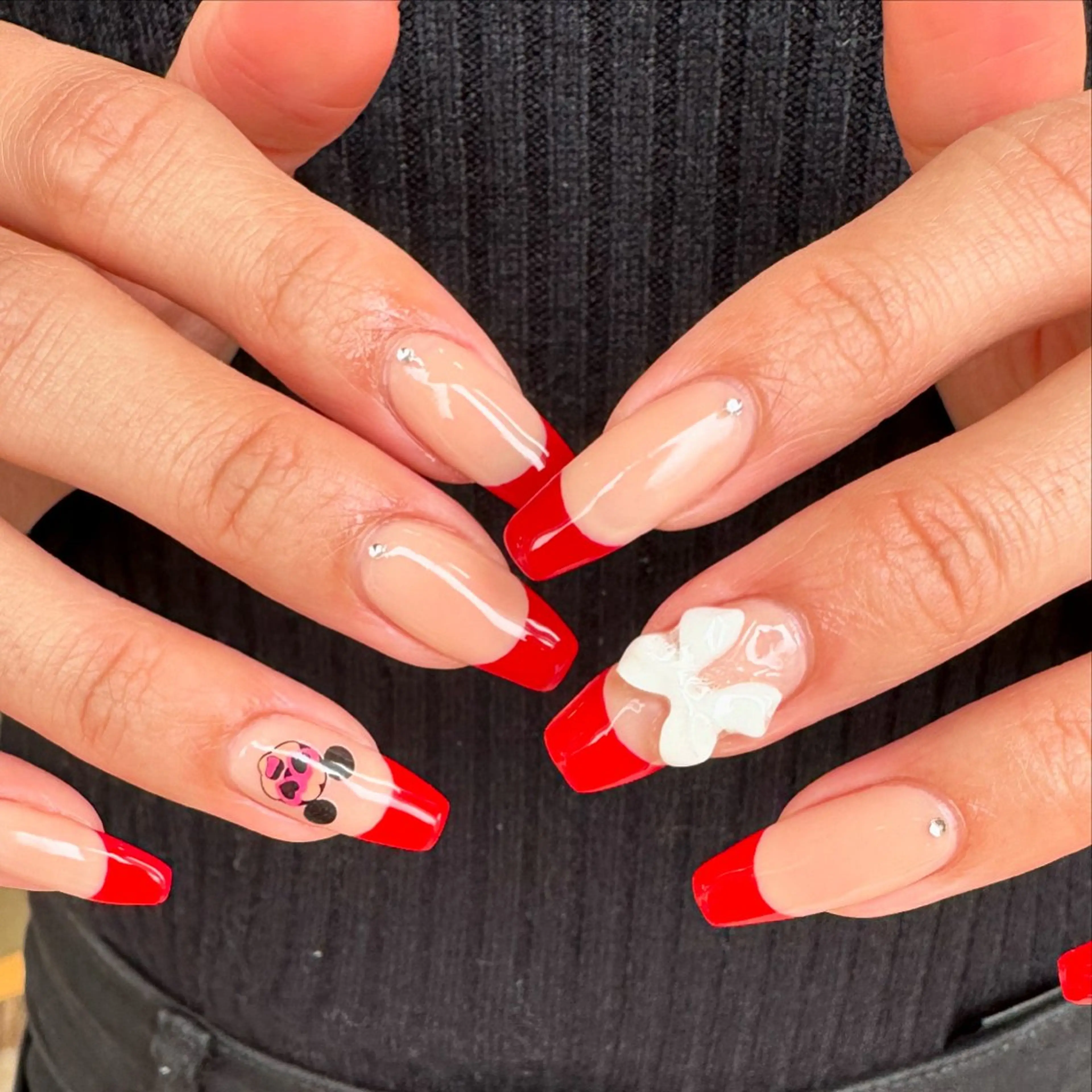 ネイル ハンドネイル 佐藤 穂乃香のネイルデザイン