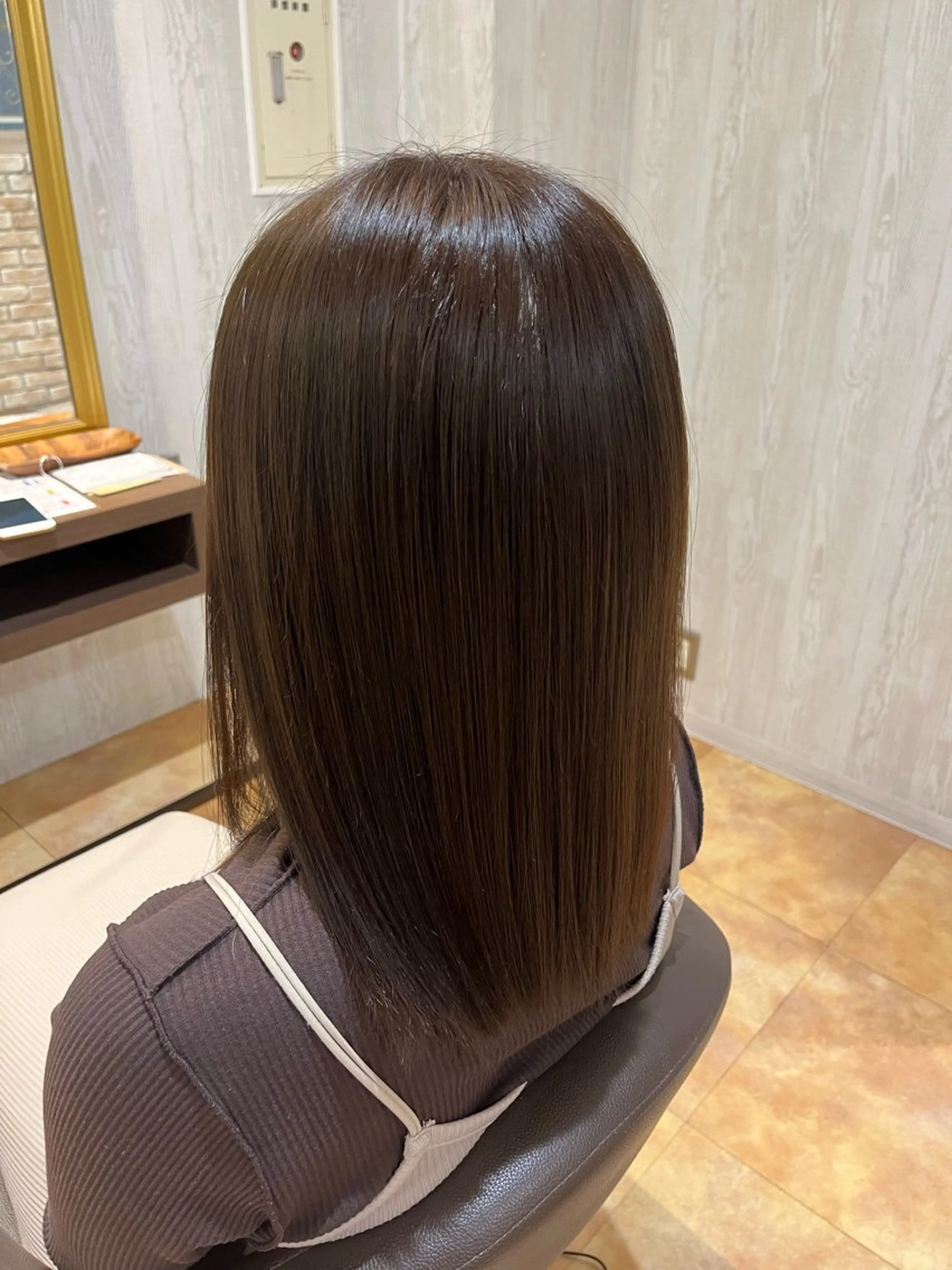 ミディアム カラー ベージュカラー ブリーチ 透明感カラー ダブルカラー ブリーチなしカラー ブリーチなしWカラー レイヤー/Rickyのヘアスタイル