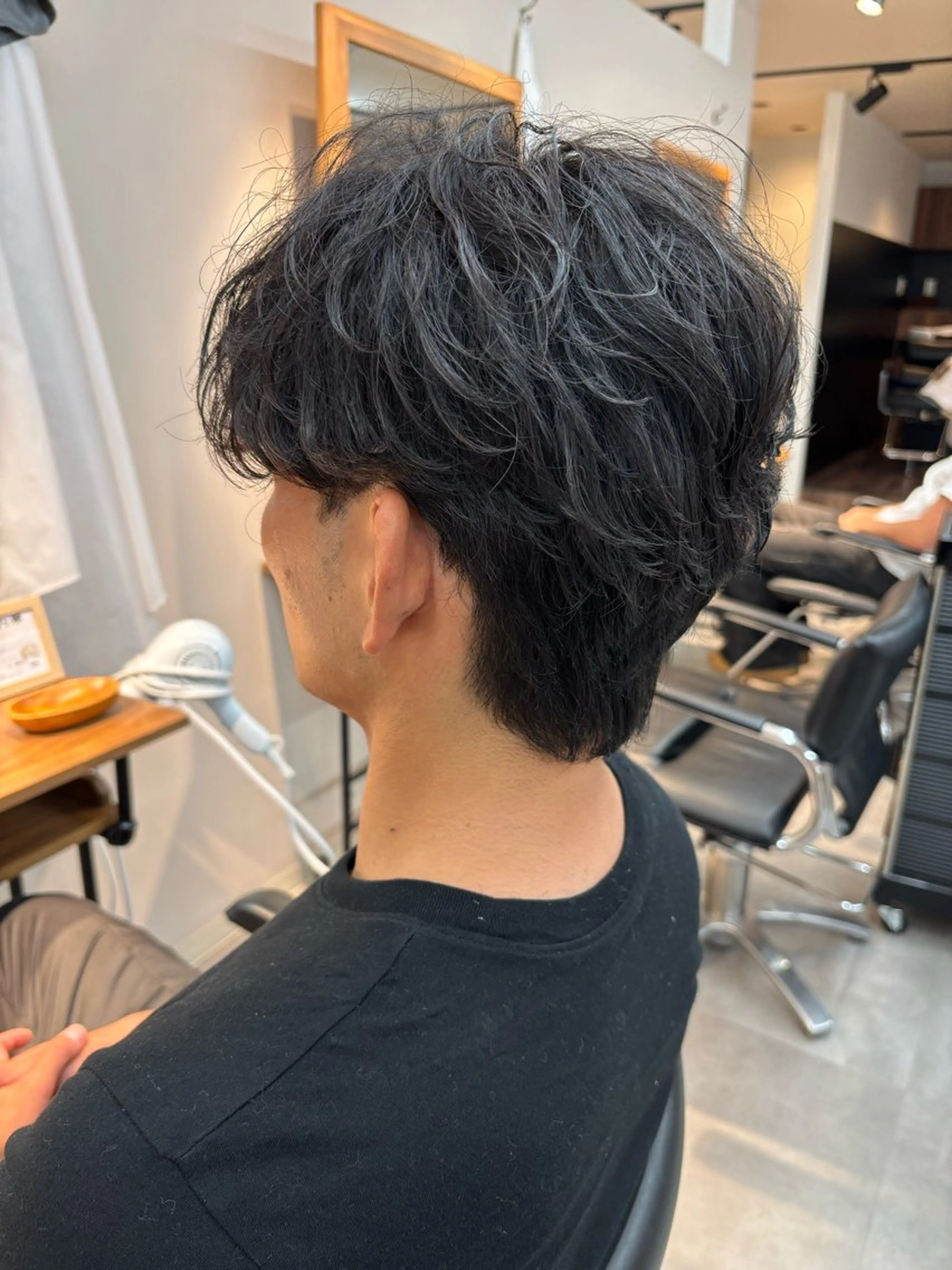 パーマ メンズ フェザーパーマ メンズパーマ カット パーマ フェザーパーマ/韓国 /メンズカット保立のヘアスタイル