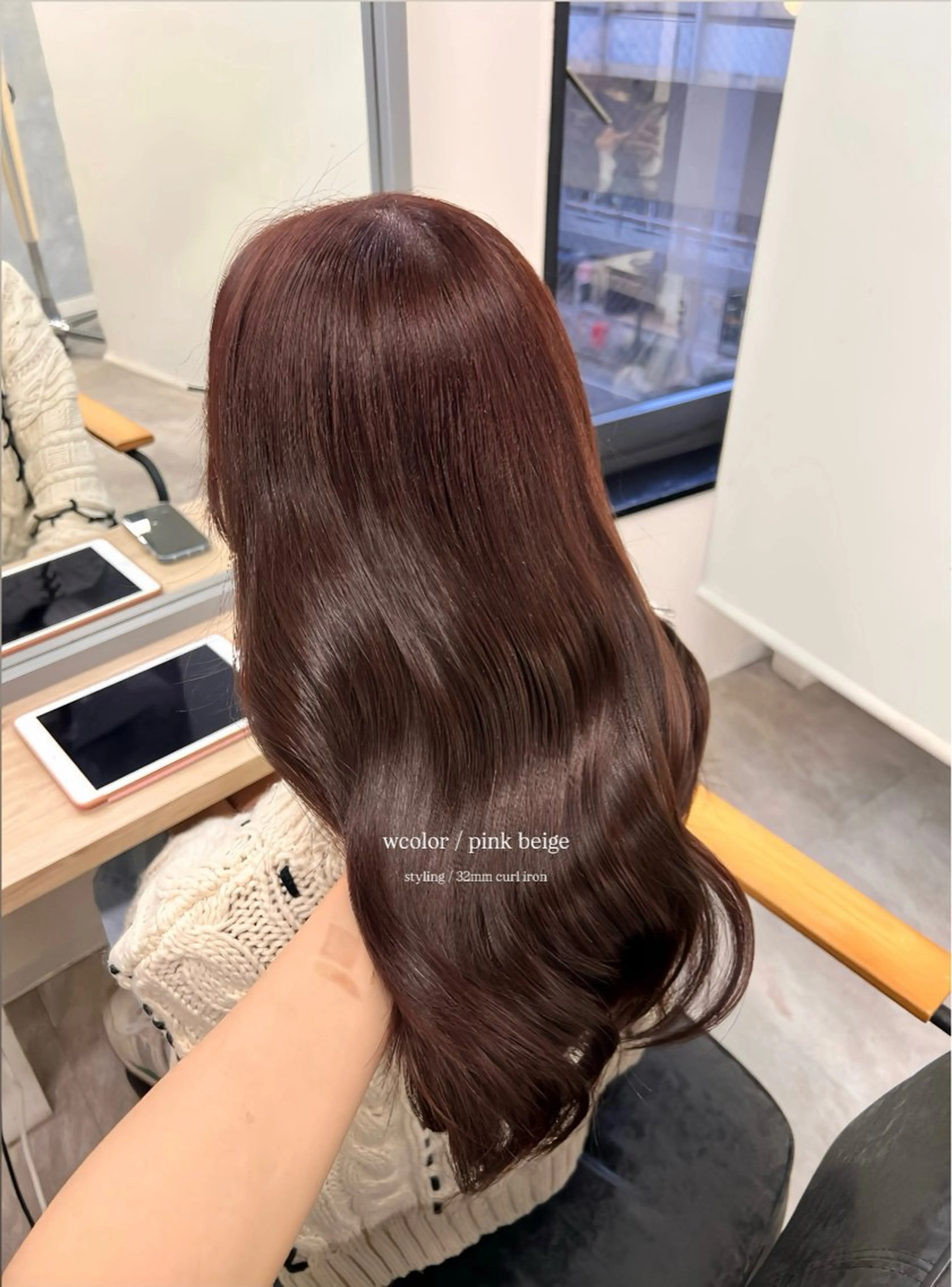 ロング カラー ベージュカラー ブリーチ ダブルカラー ブリーチなしカラー ピンクカラー natsu/梅田 /透明感/艶髪のヘアスタイル