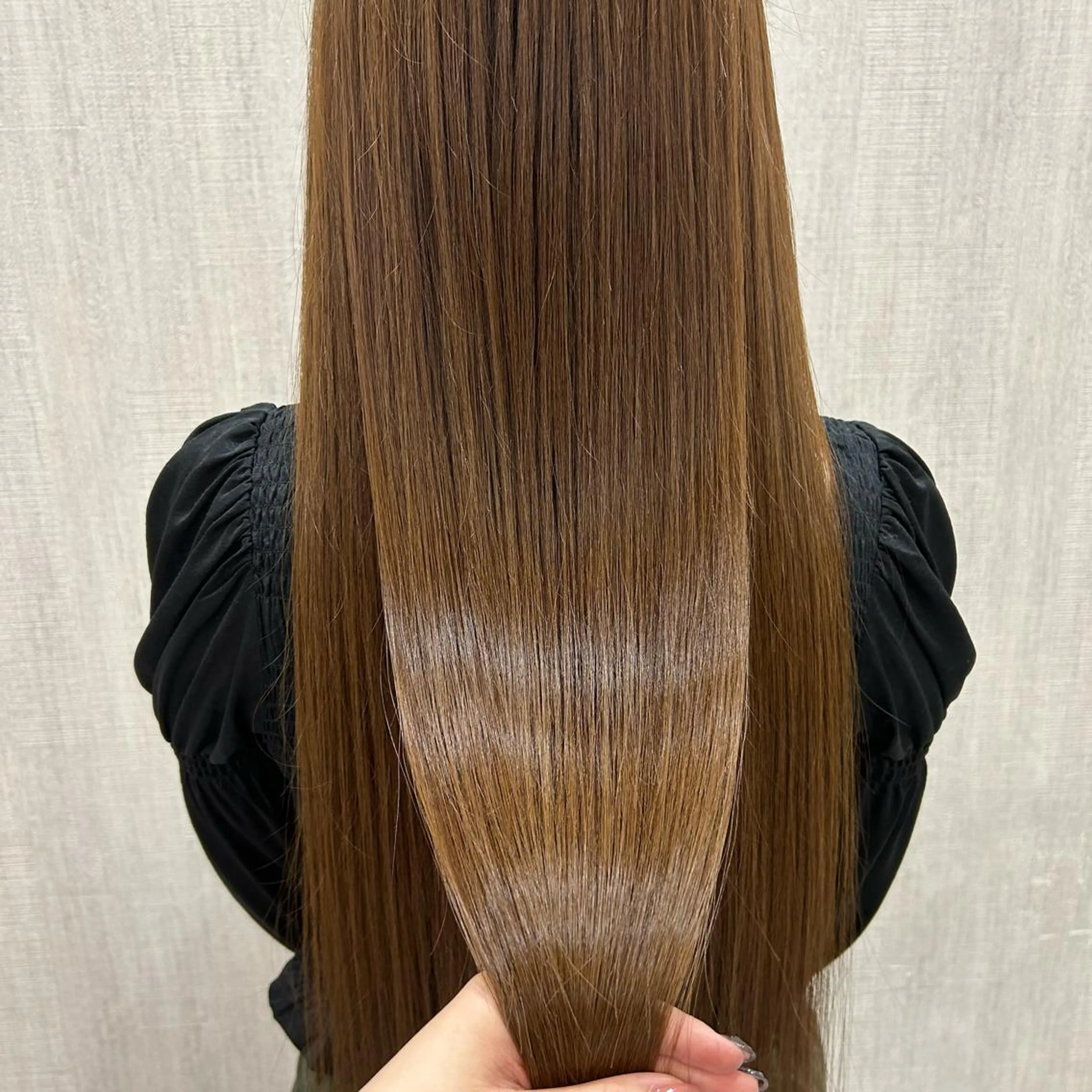 🌿ダメージレスナチュラル酸性ストレート➕似合わせカット➕トリートメントの写真