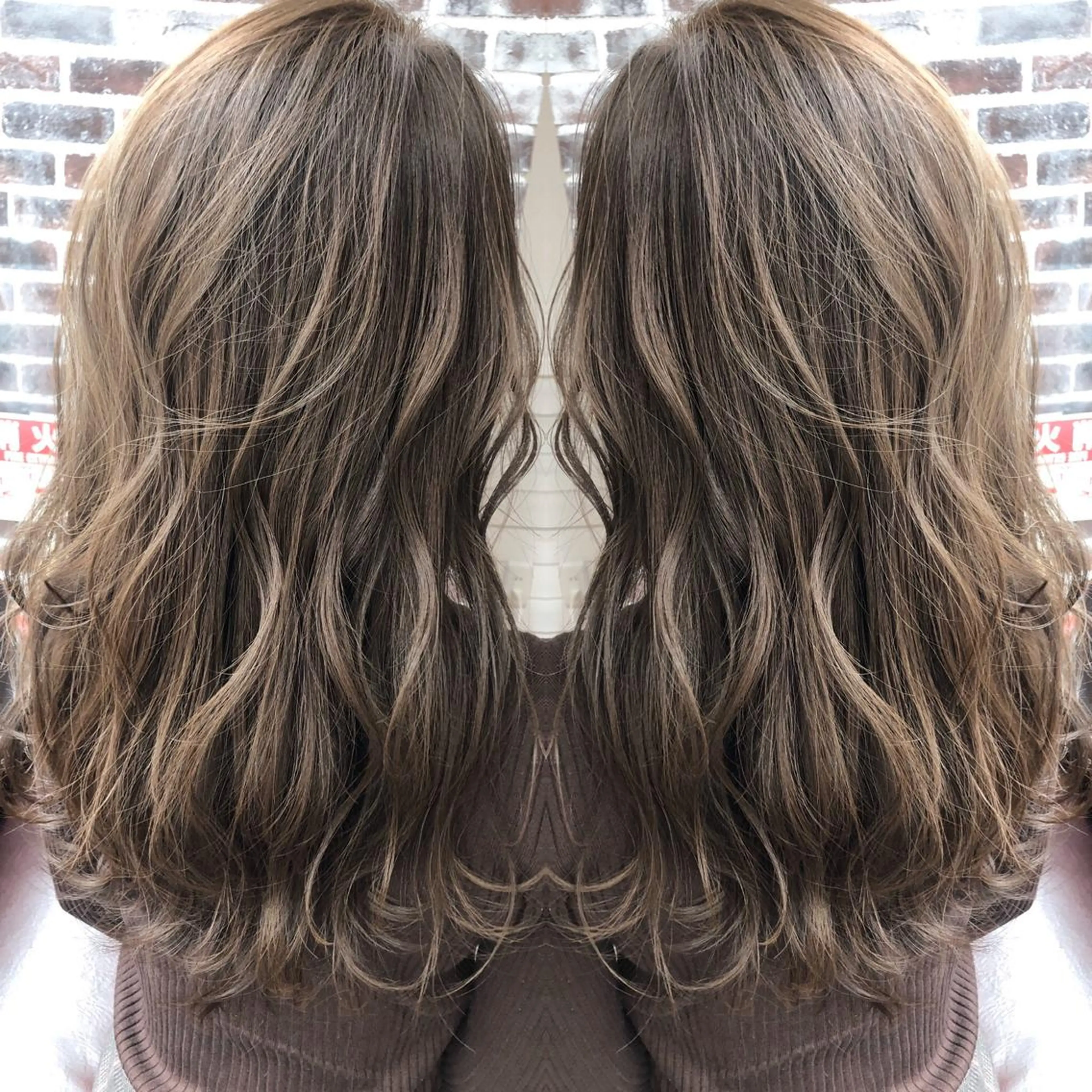 ロング カラー ベージュカラー グレージュ ハイライトカラー ハイライト カット ヘアカラー トリートメント ヘッドスパ 木下大地 HAIR  Oneのヘアスタイル