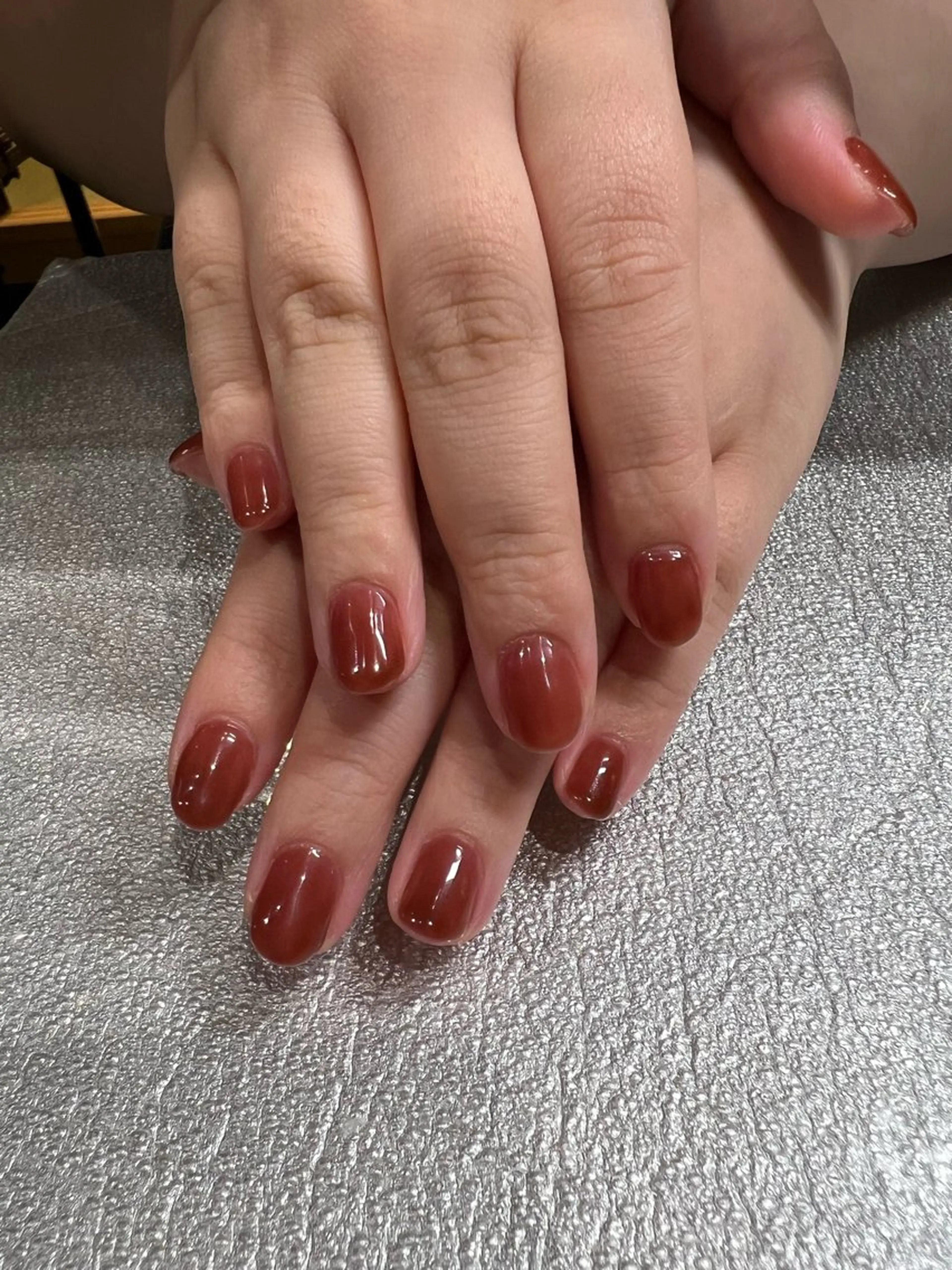 ネイル ブラウン Total Beauty Salon CURE 津田沼店所属・イエティ .のネイルデザイン