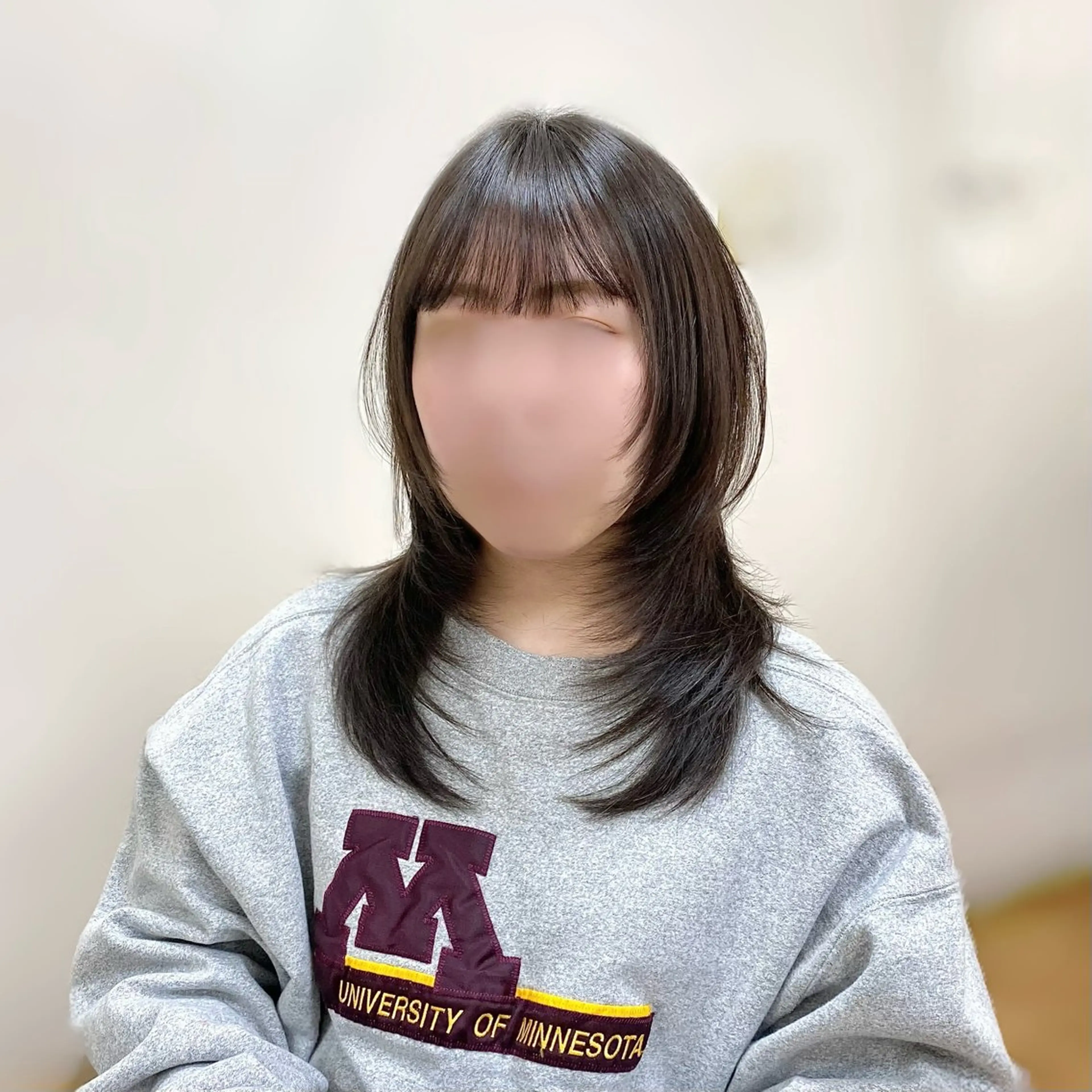 ロング ハッシュカット 🥣 hashi 🛋️のヘアスタイル