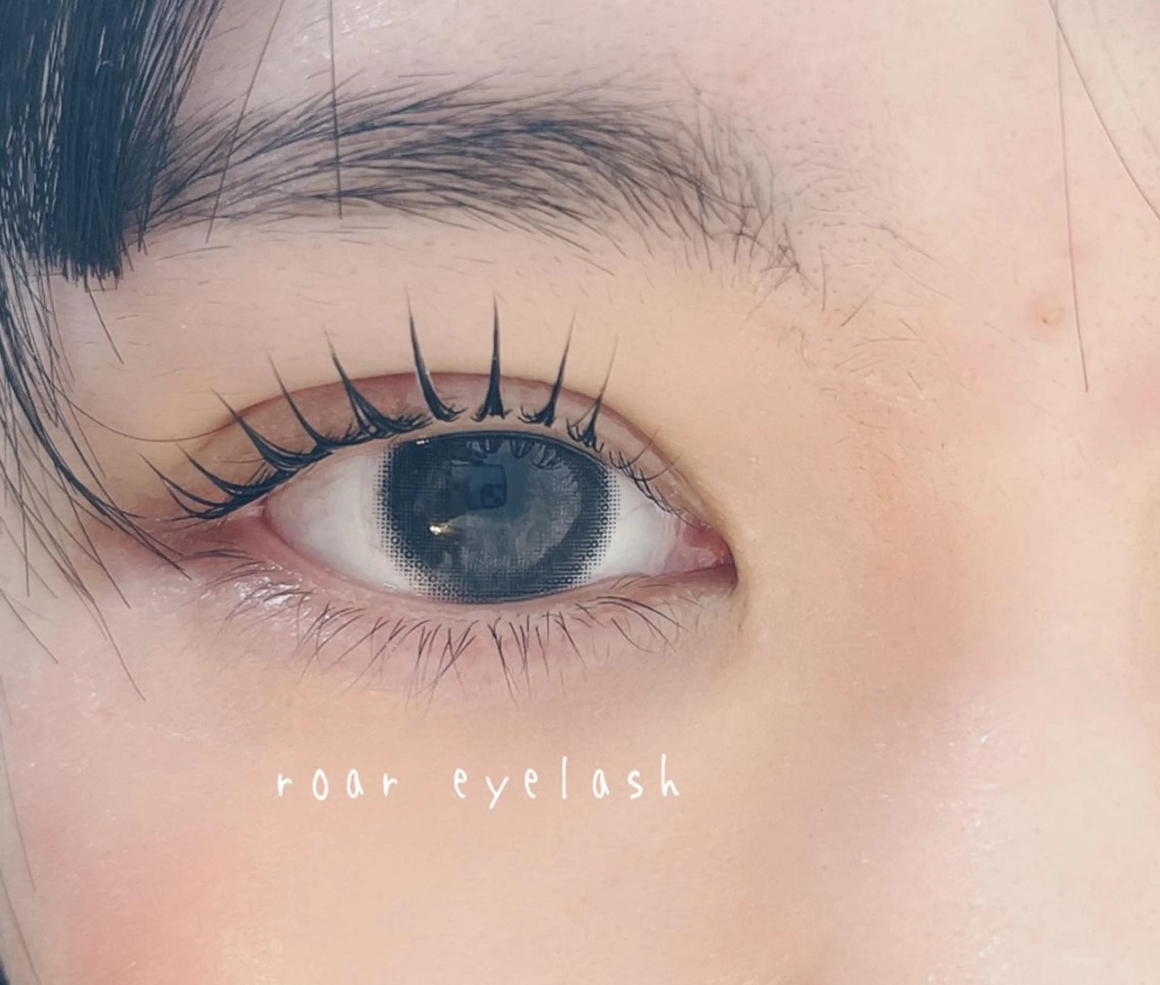 💠負担軽減💠フラットラッシュ120本♡オフ無料♡束感コーティング付きの写真