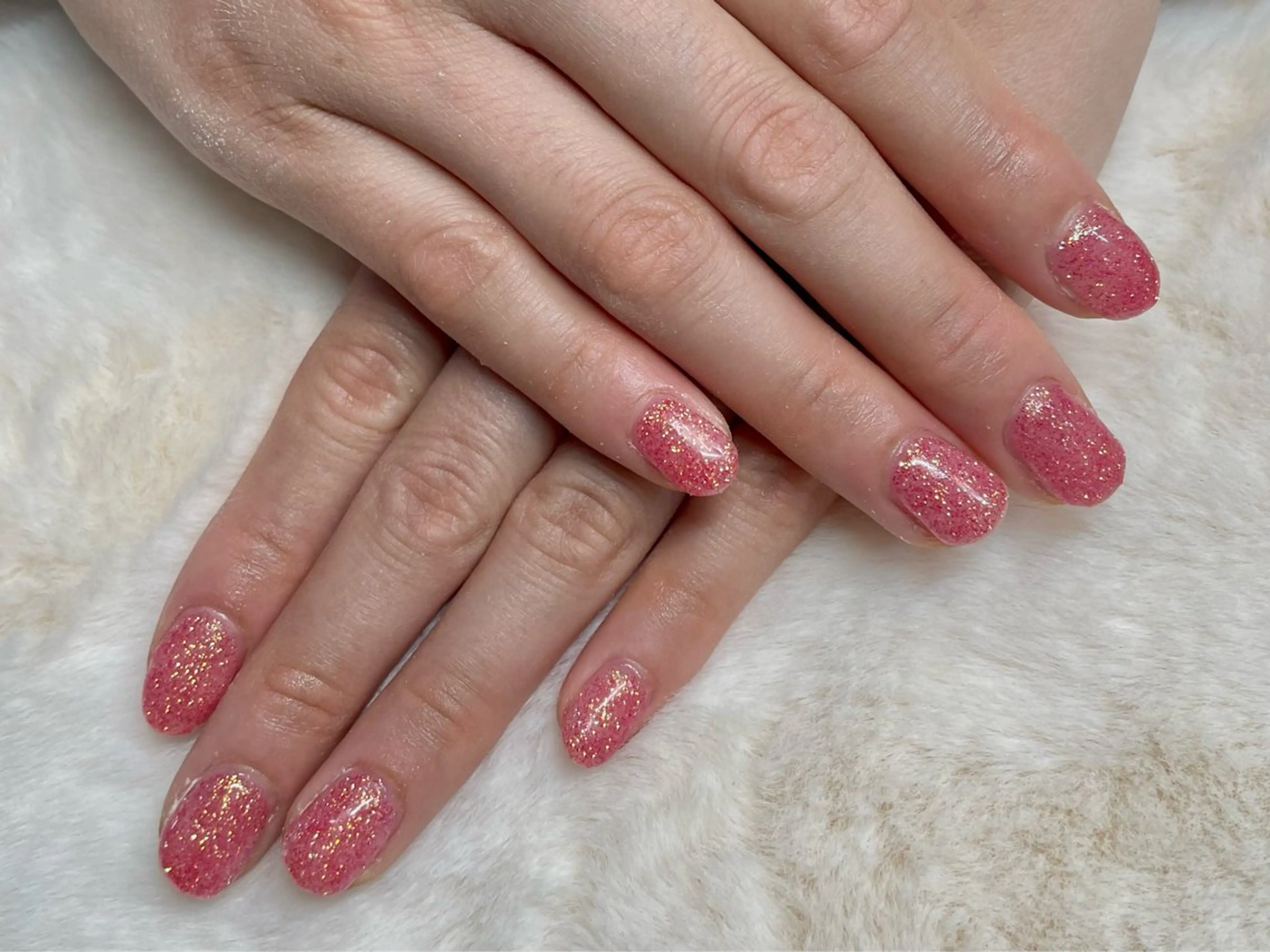 ネイル ラメ(グリッター) ワンカラーネイル ハンドネイル 大塚 晃花のネイルデザイン