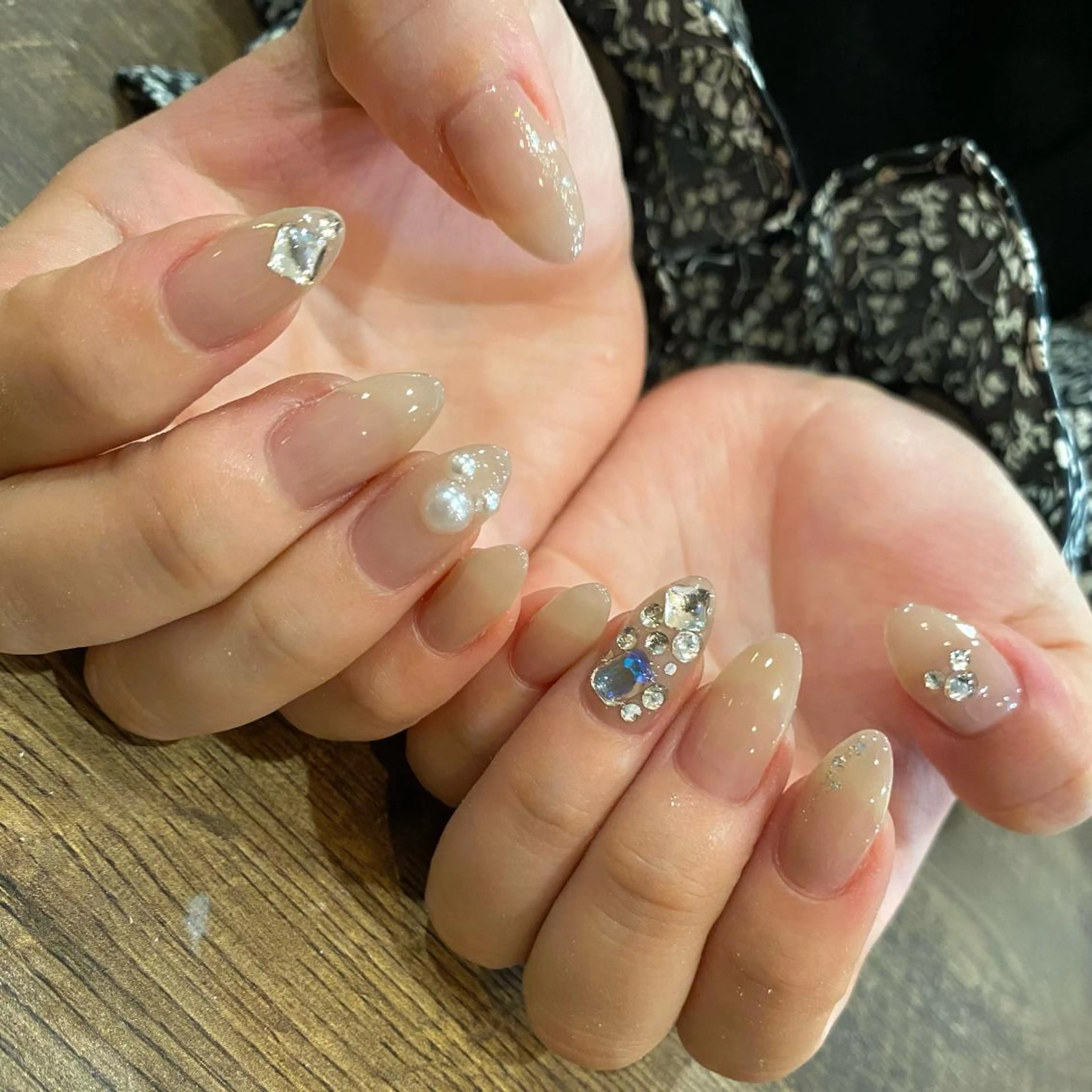 ネイル ハンドネイル Cleo伏見店🌿 Momokaのネイルデザイン