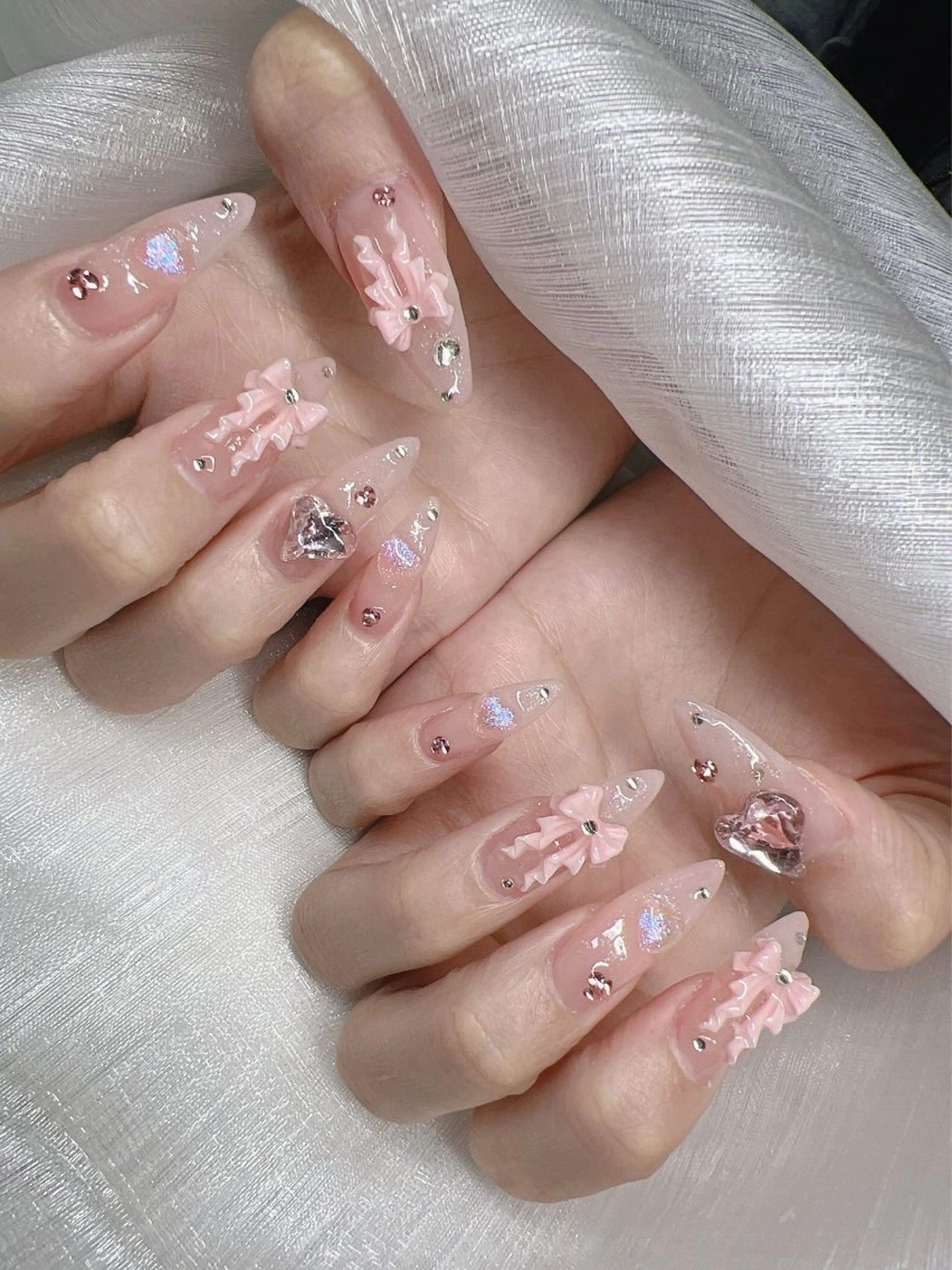 ネイル 長さ出し グラデーション 卒業式 キラキラネイル マグネットネイル ハンドネイル Lee Nails チップ長さだし専門店のネイルデザイン