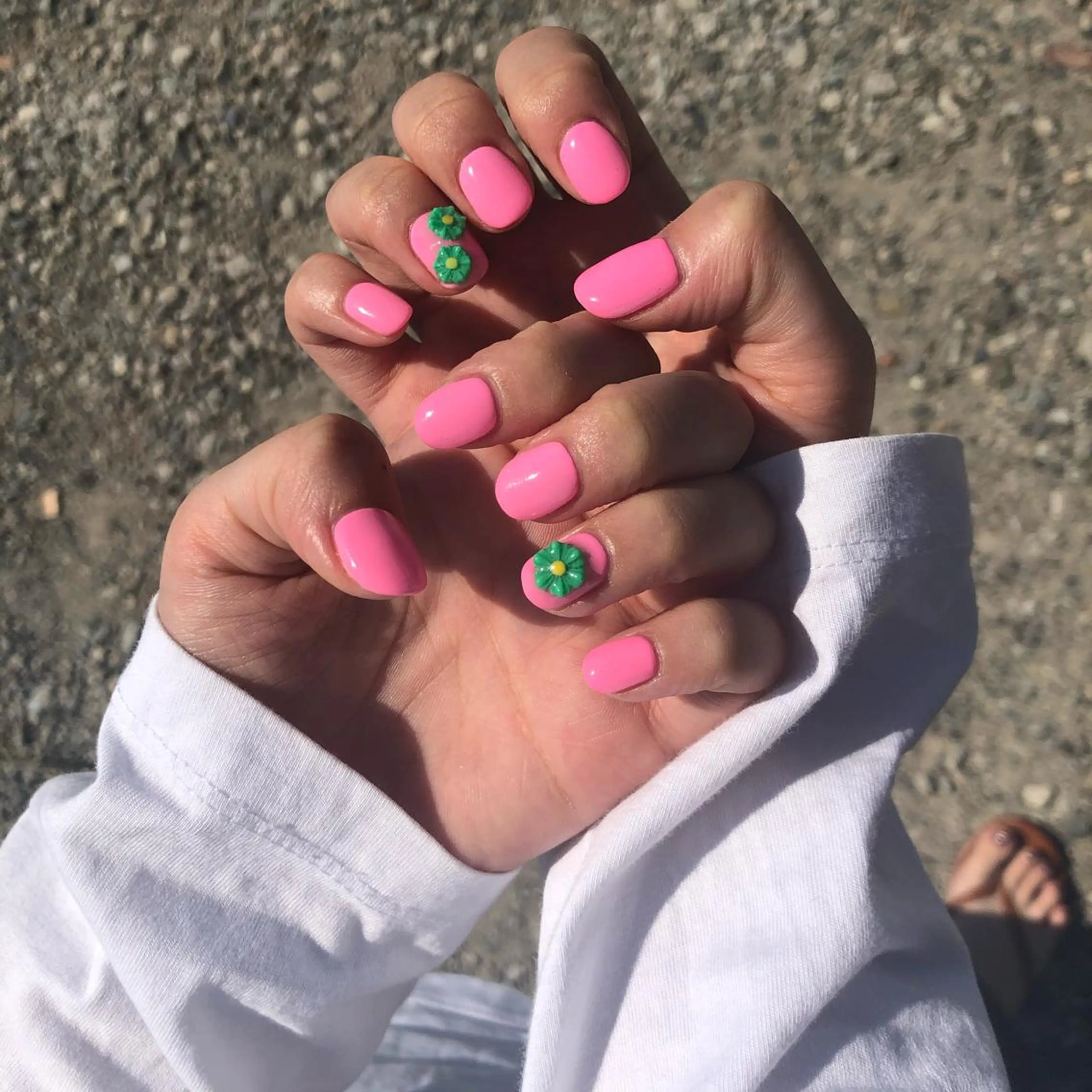 ショート ネイル ピンク 1 9 9 7所属・nail 1997のネイルデザイン