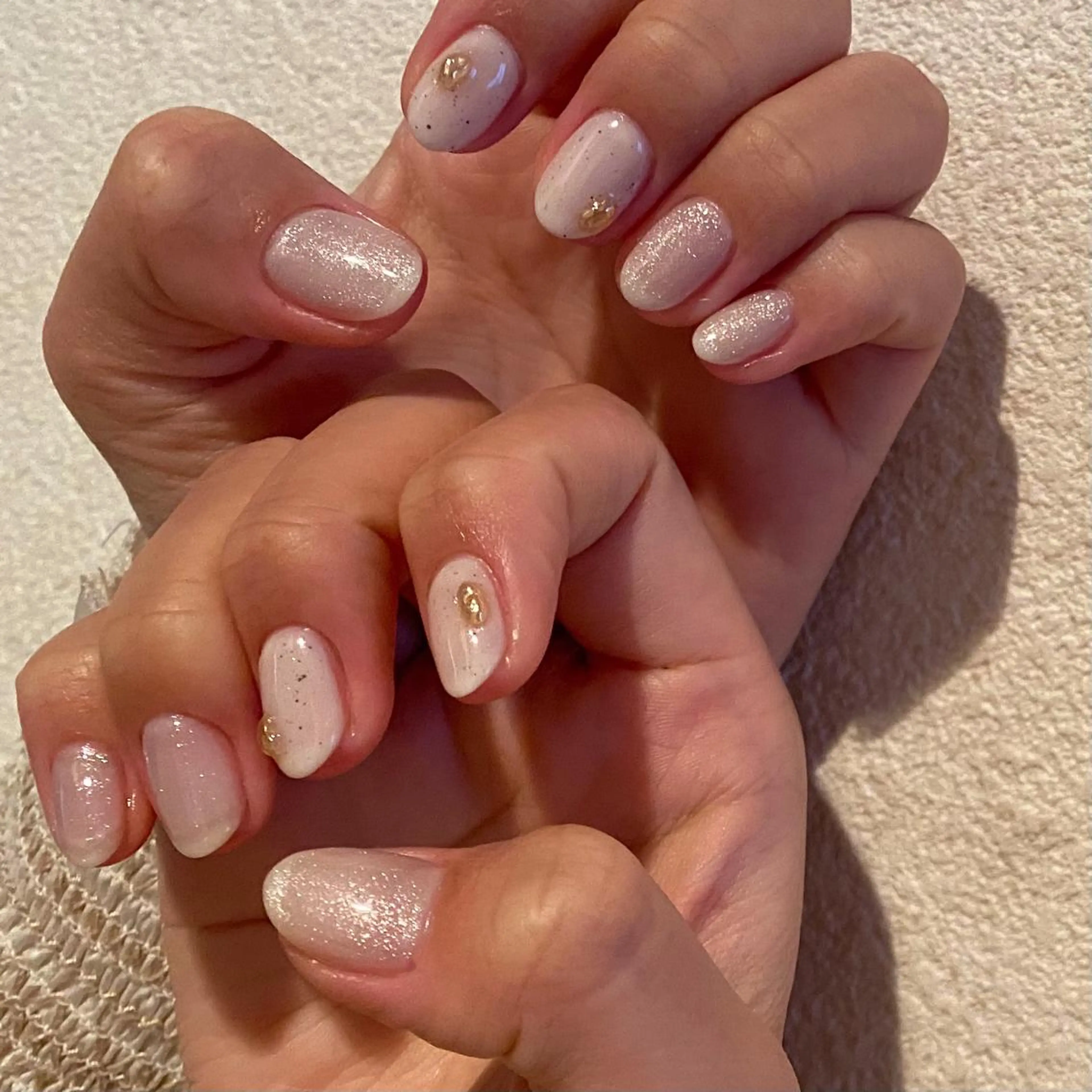 ネイル ホワイト lcoco nailのネイルデザイン
