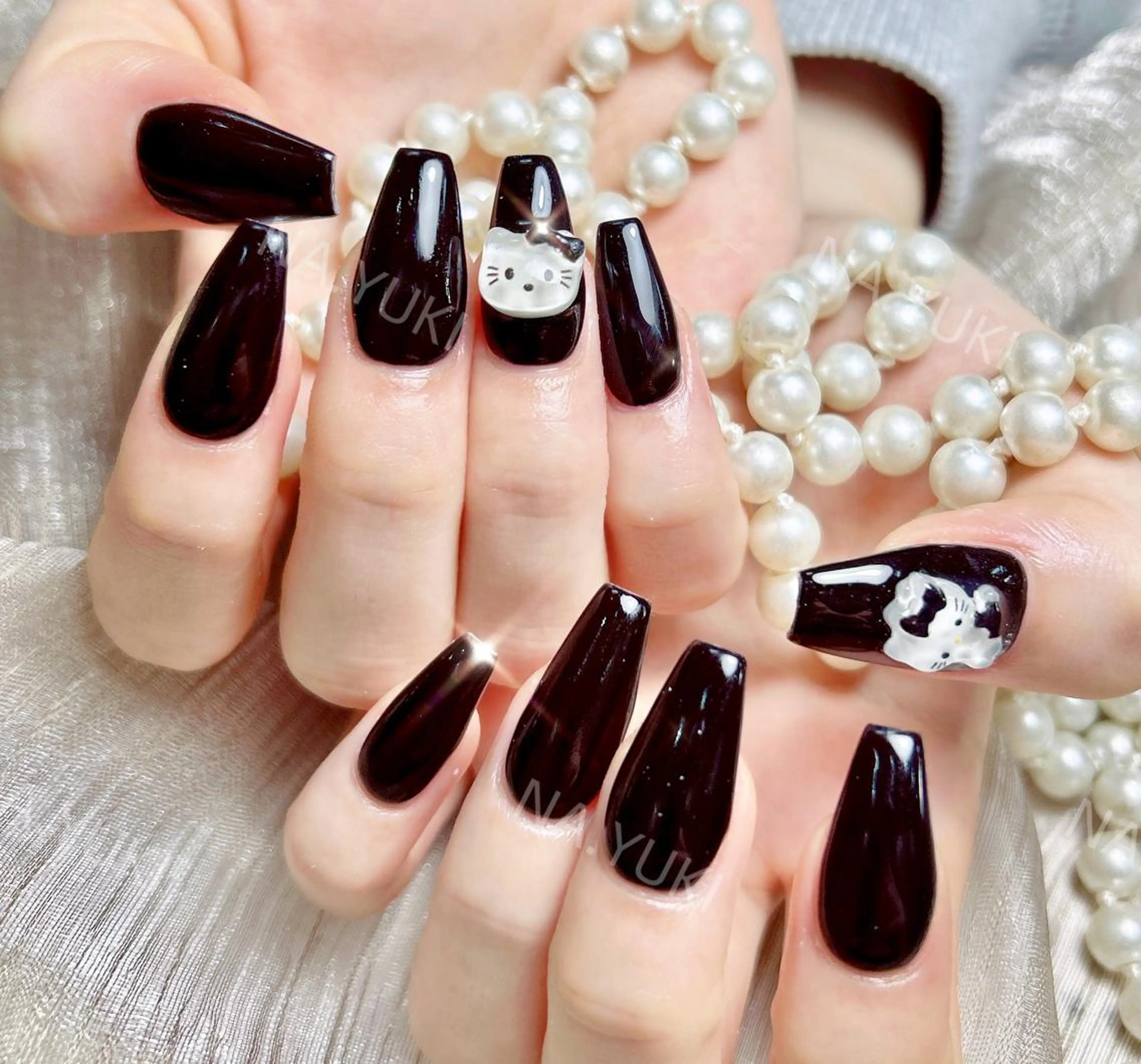 ネイル ハンドネイル ハンドケア Queening 🦋のネイルデザイン