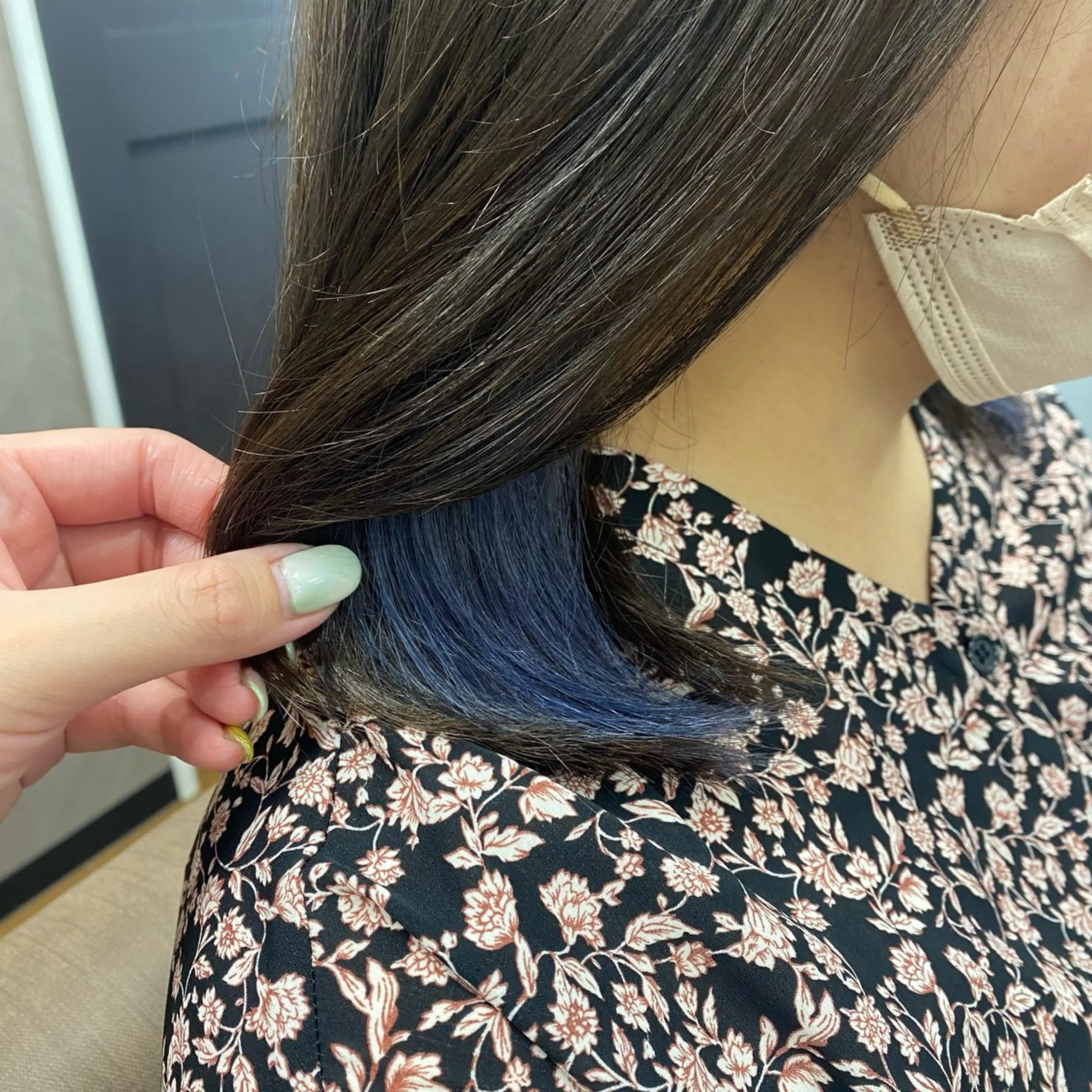 ミディアム 猪股 華乃のヘアスタイル