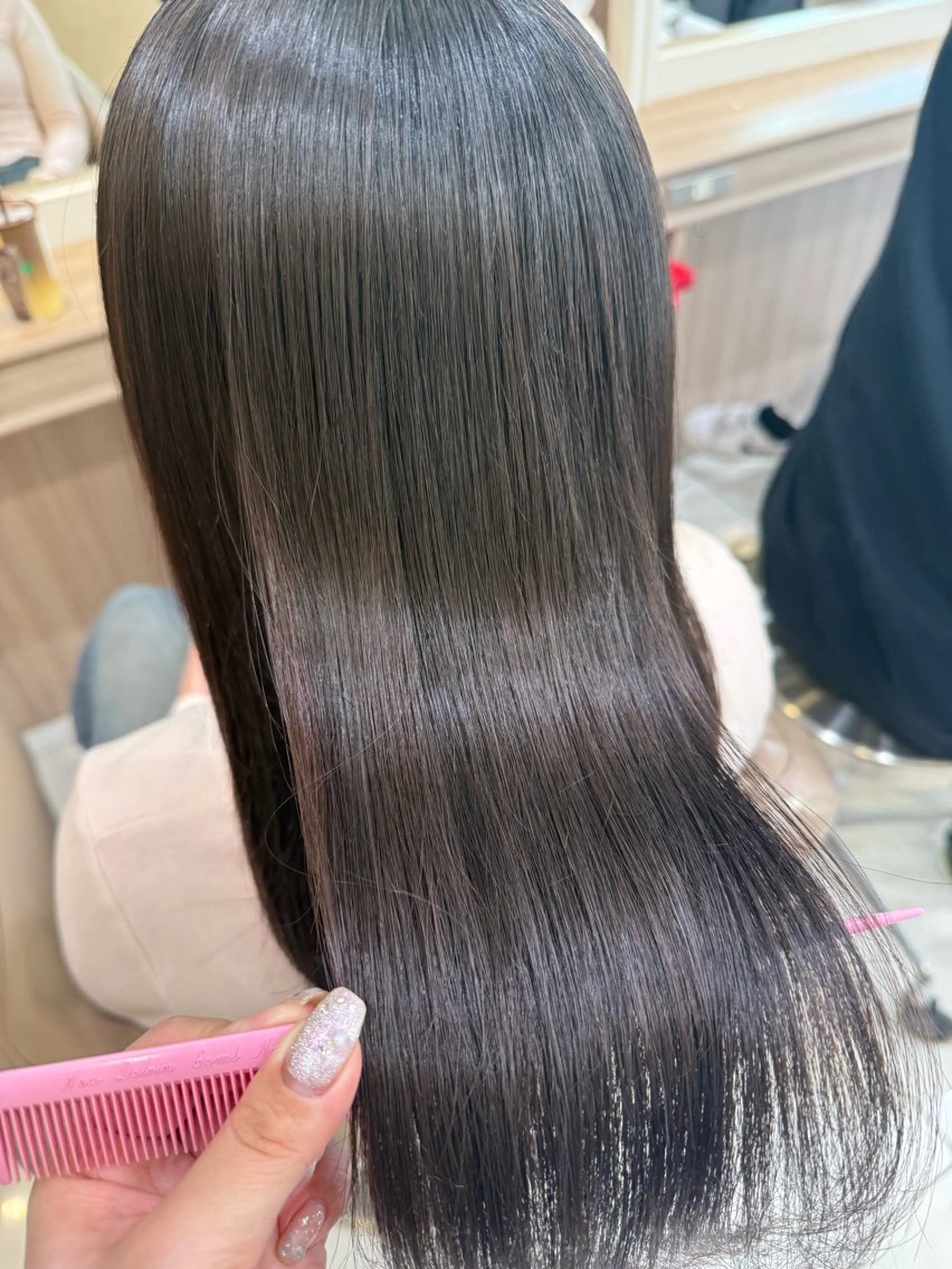 セミロング パーマ カット 縮毛矯正 トリートメント 韓国ヘアメイク🎀/ 縮毛矯正✨山本媛香のヘアスタイル