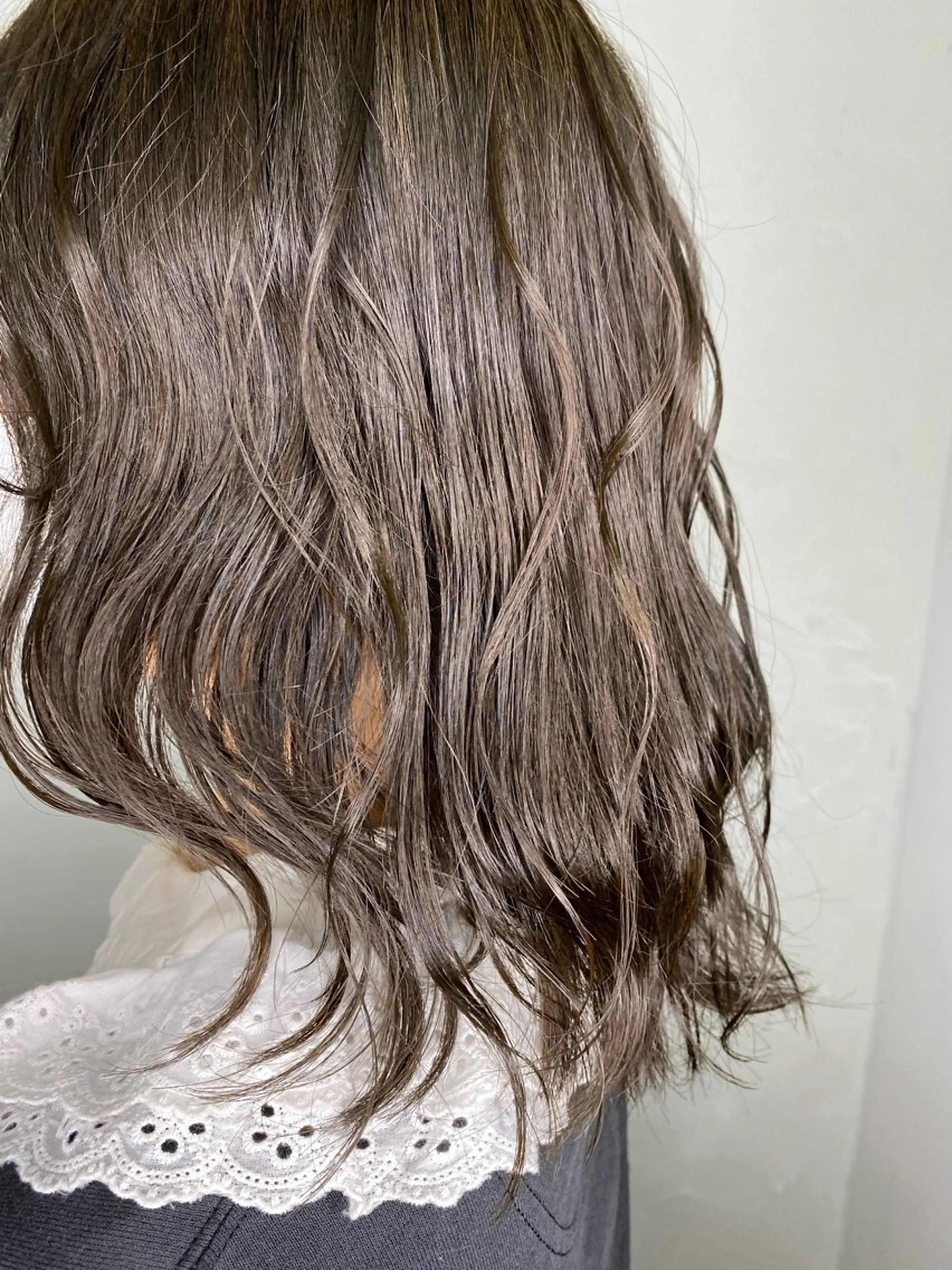 ミディアム 北川 飛瑶のヘアスタイル