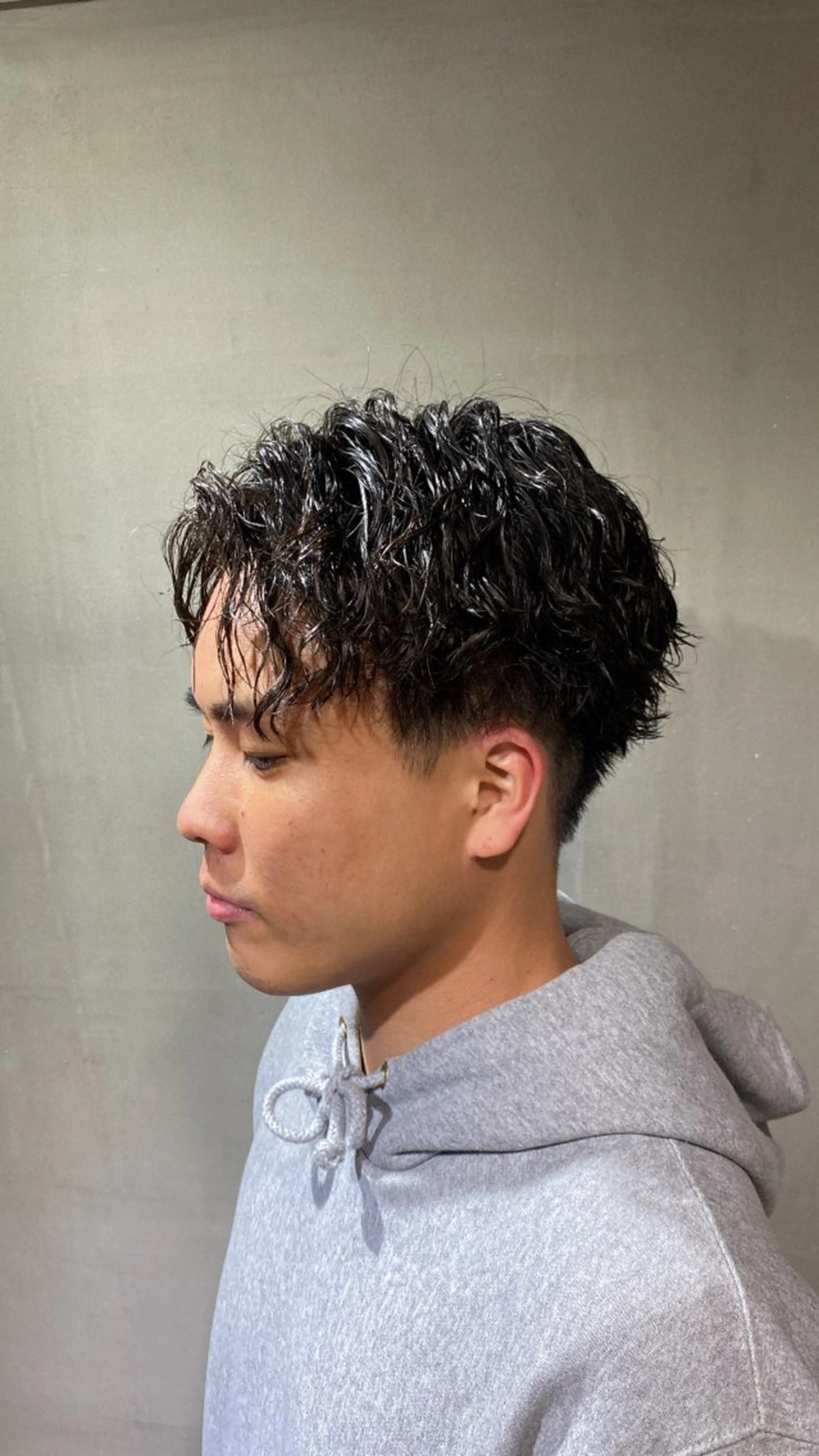 ショート パーマ メンズ カット パーマ 江﨑 翔のヘアスタイル