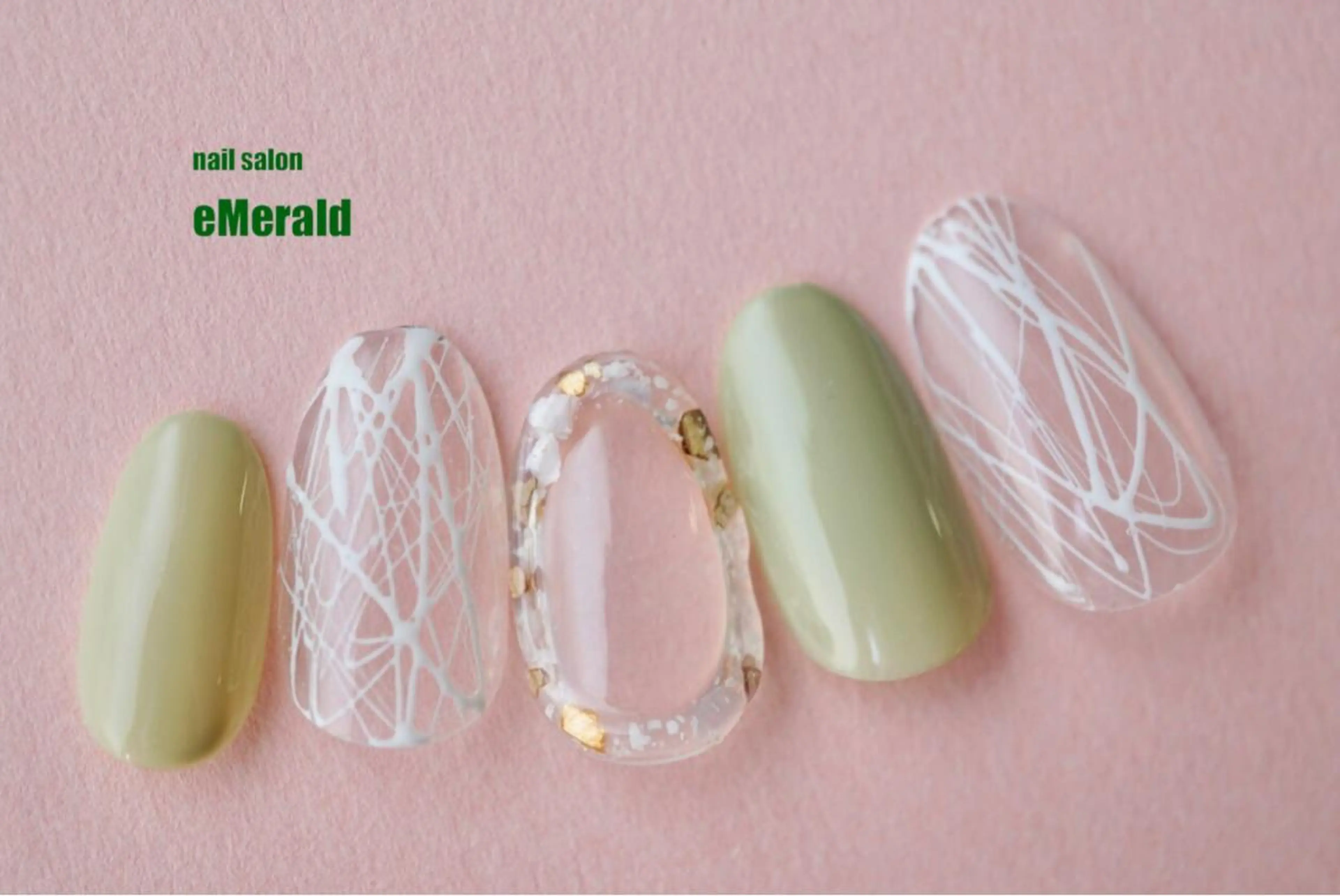 ネイル nailsalon eMeraldのネイルデザイン