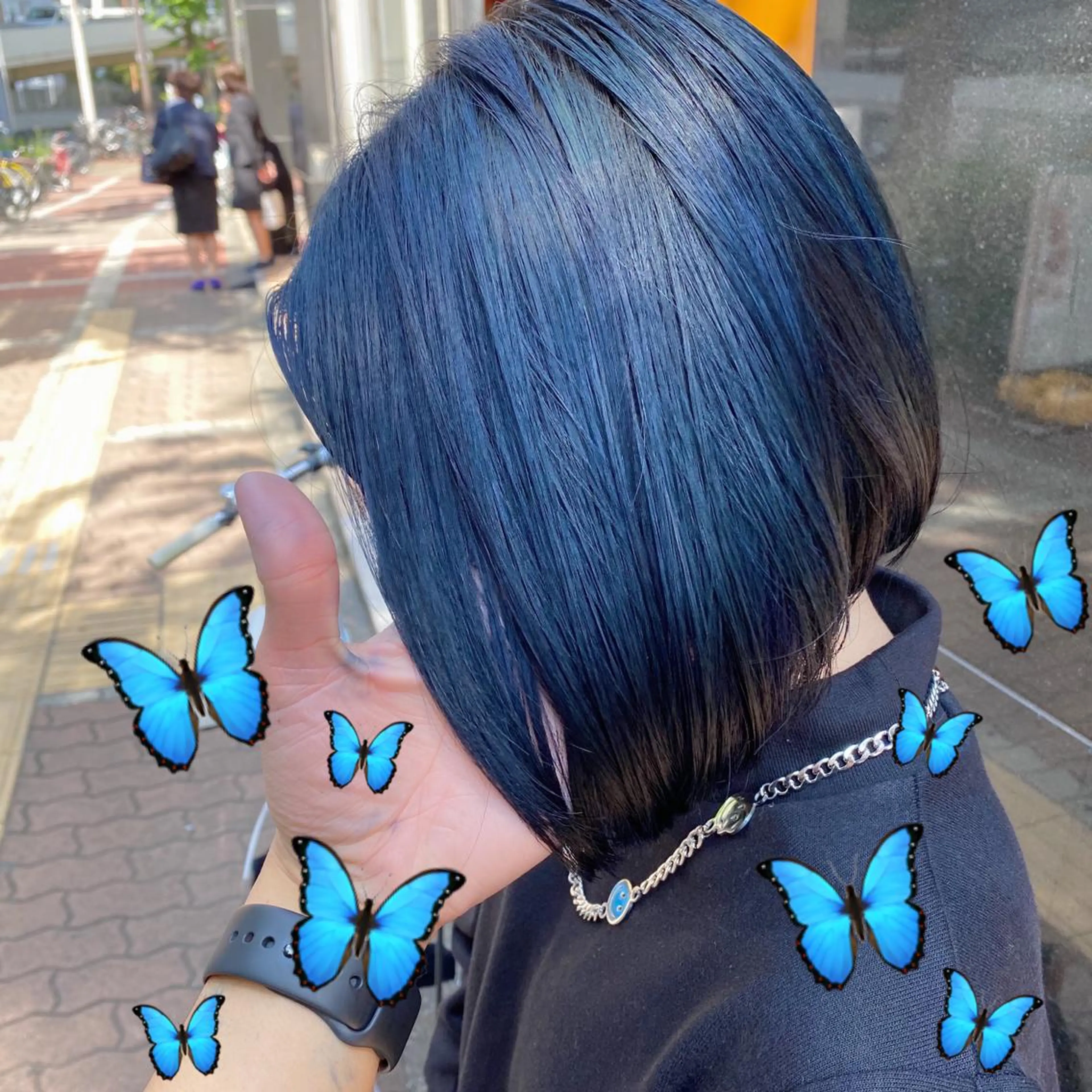 ショート カラー ブルーカラー salon village所属・色落ちまで可愛い🧚 心斎橋hikaruのヘアスタイル