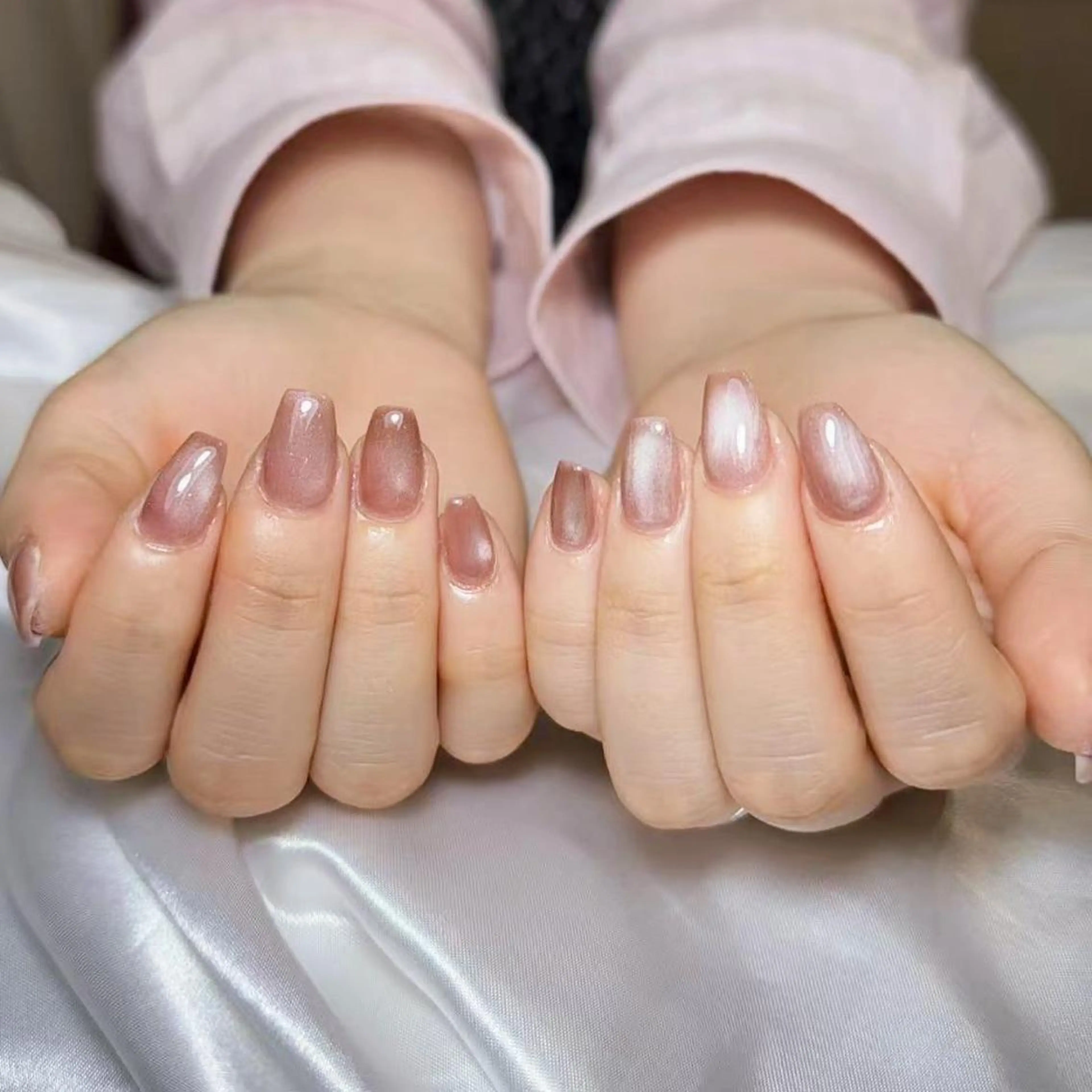 ネイル アートネイル オーロラネイル ガーリー キラキラネイル 韓国ネイル ハンドネイル DIANMOND NAIL🌸のネイルデザイン