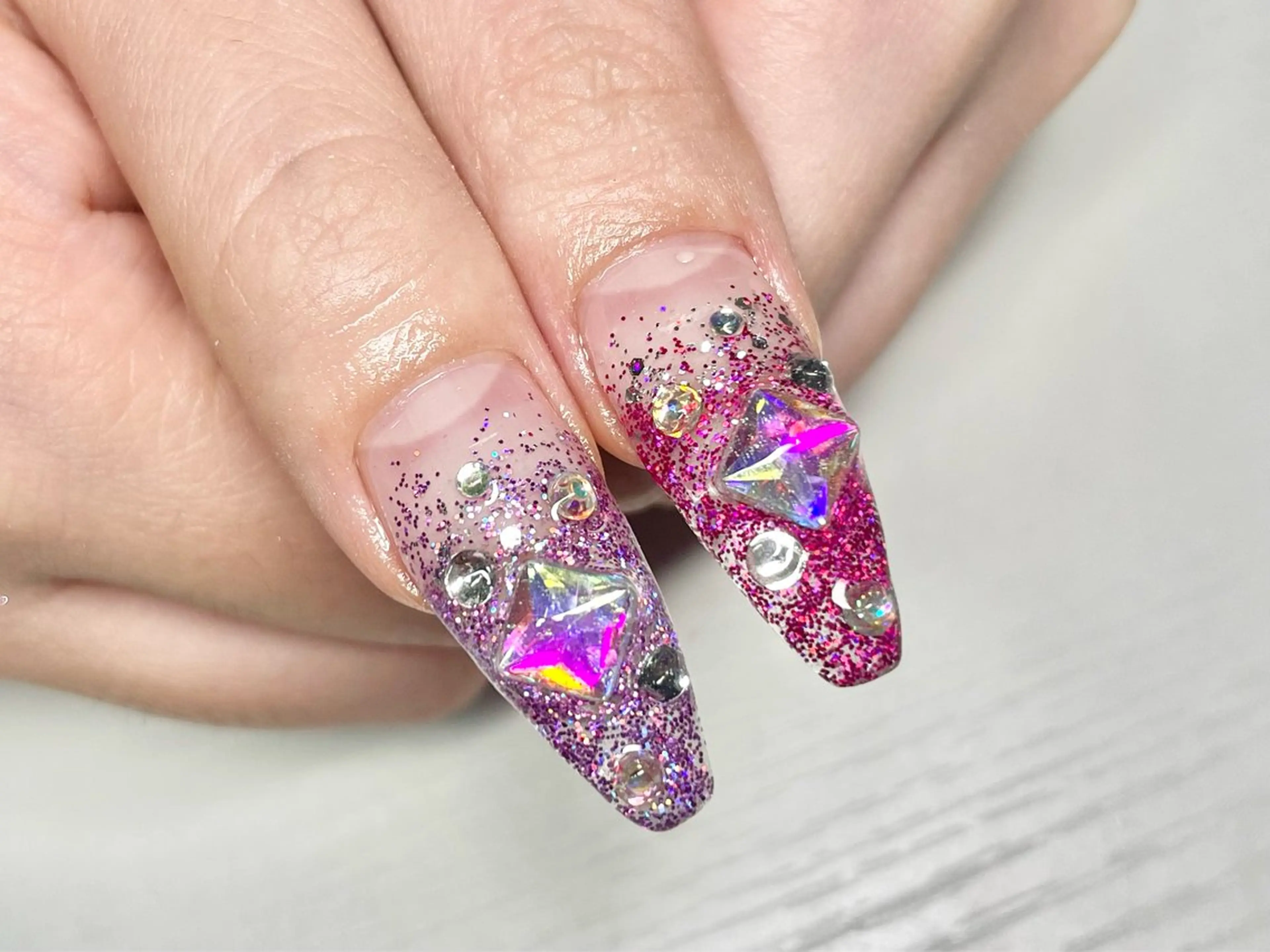 ネイル FILL nail古河店所属・FILL nail SHIORIのネイルデザイン