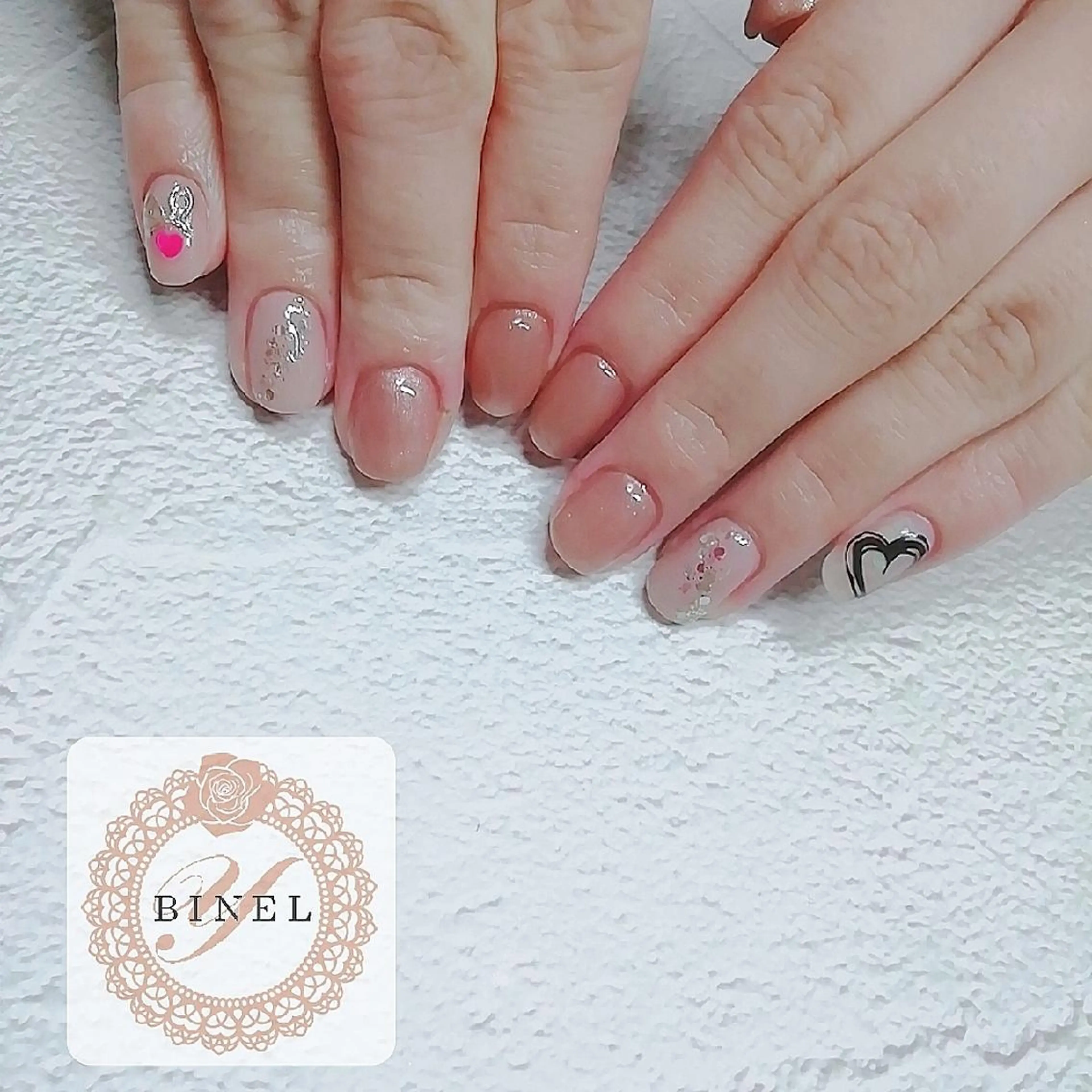 ネイル 持ち込み ハンドネイル Nail Salon Y.BINELのネイルデザイン