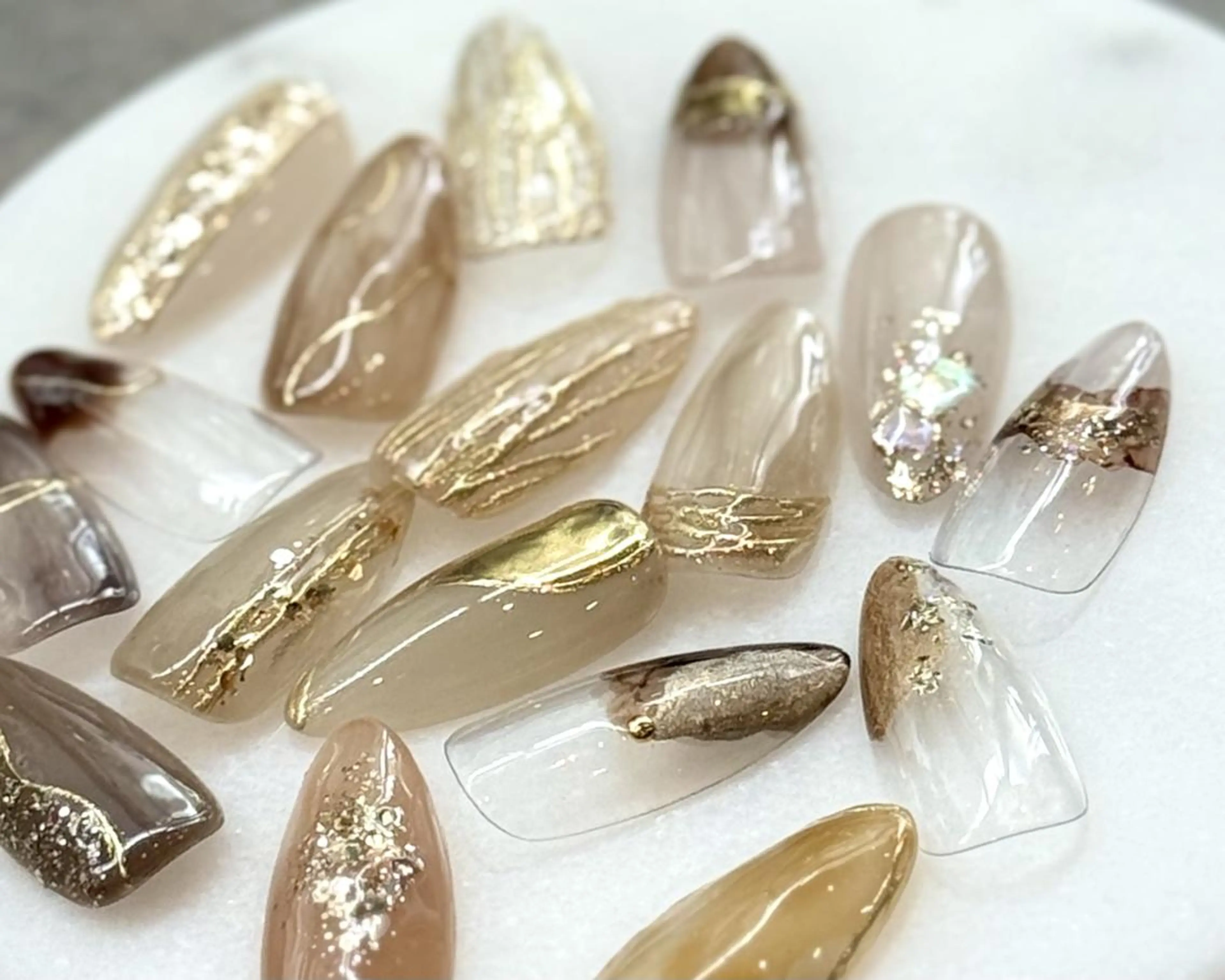 ネイル ハンドネイル UN. nailsのネイルデザイン