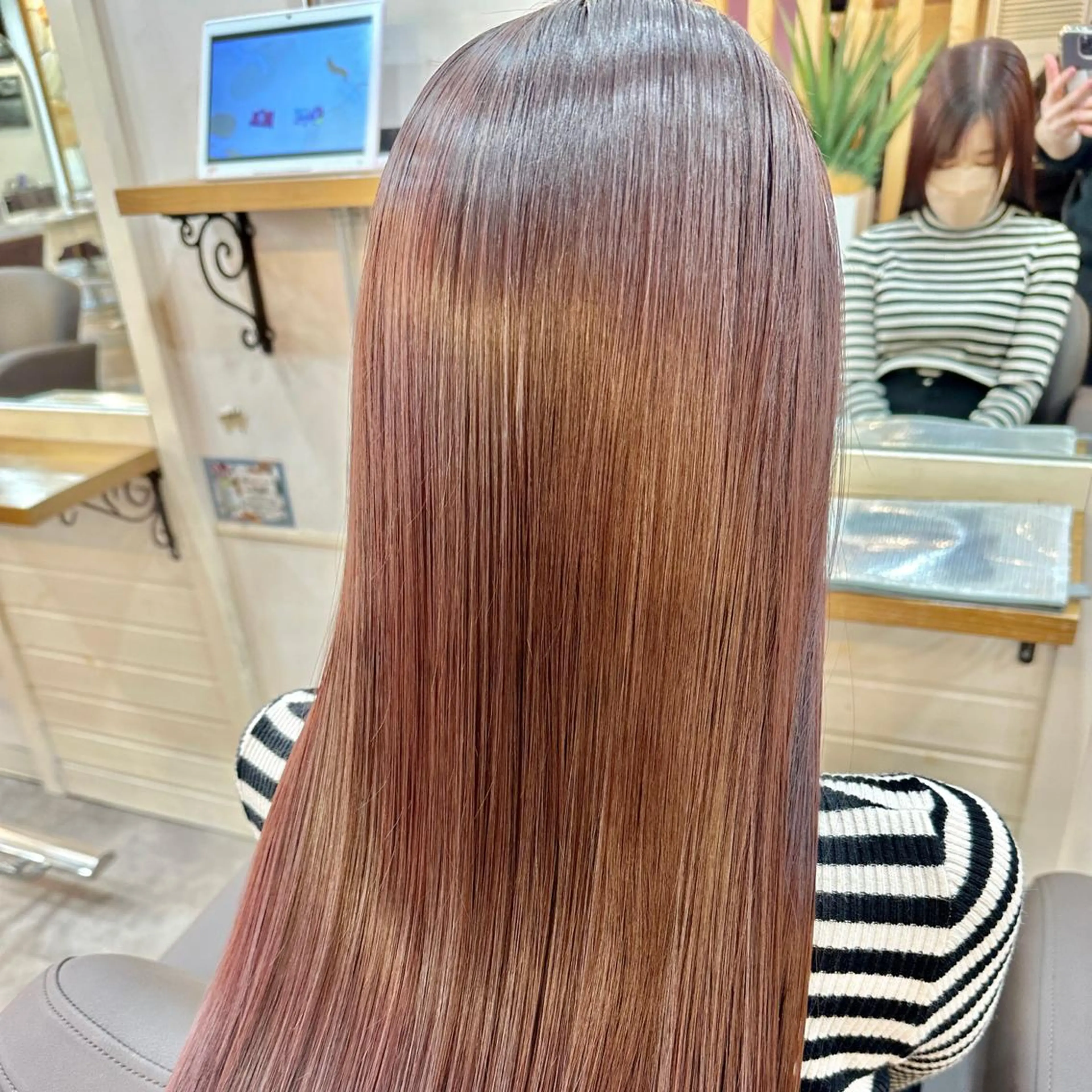 ロング カラー パーマ ヘアアレンジ メンズ キッズ ネイル マツエク・マツパ アイブロウ メンズバレイヤージュ メンズブリーチ メンズハイライト バレイヤージュ ブリーチ カット 縮毛矯正 🪽美髪の神🪽 💎RYUSEI💎のヘアスタイル