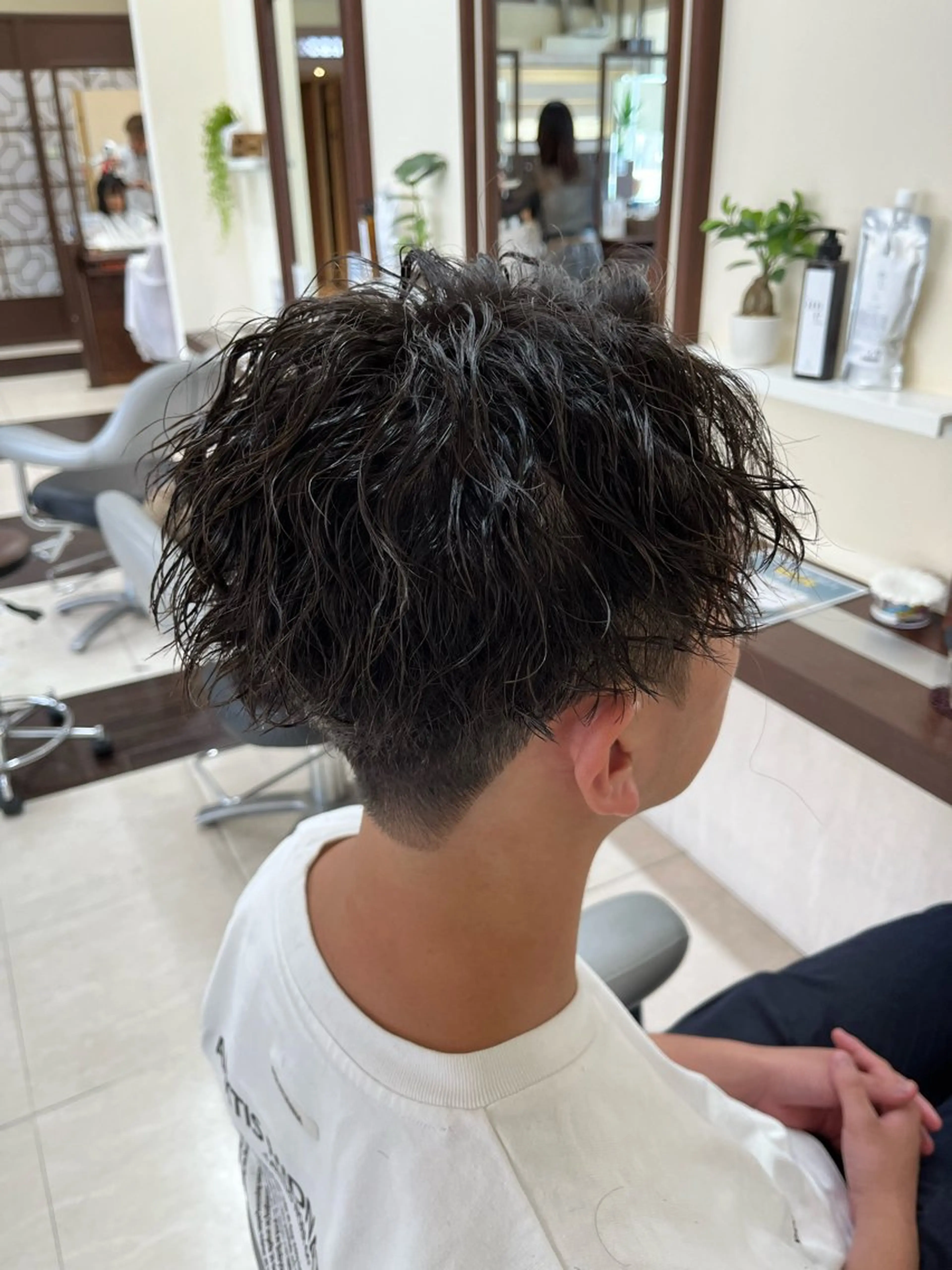 ショート パーマ メンズ センターパート メンズパーマ ツイストスパイラルパーマ スパイラルパーマ AROH men's cut&men's perm 船橋店所属・🧊メンズ特化🧊 高木航希のヘアスタイル