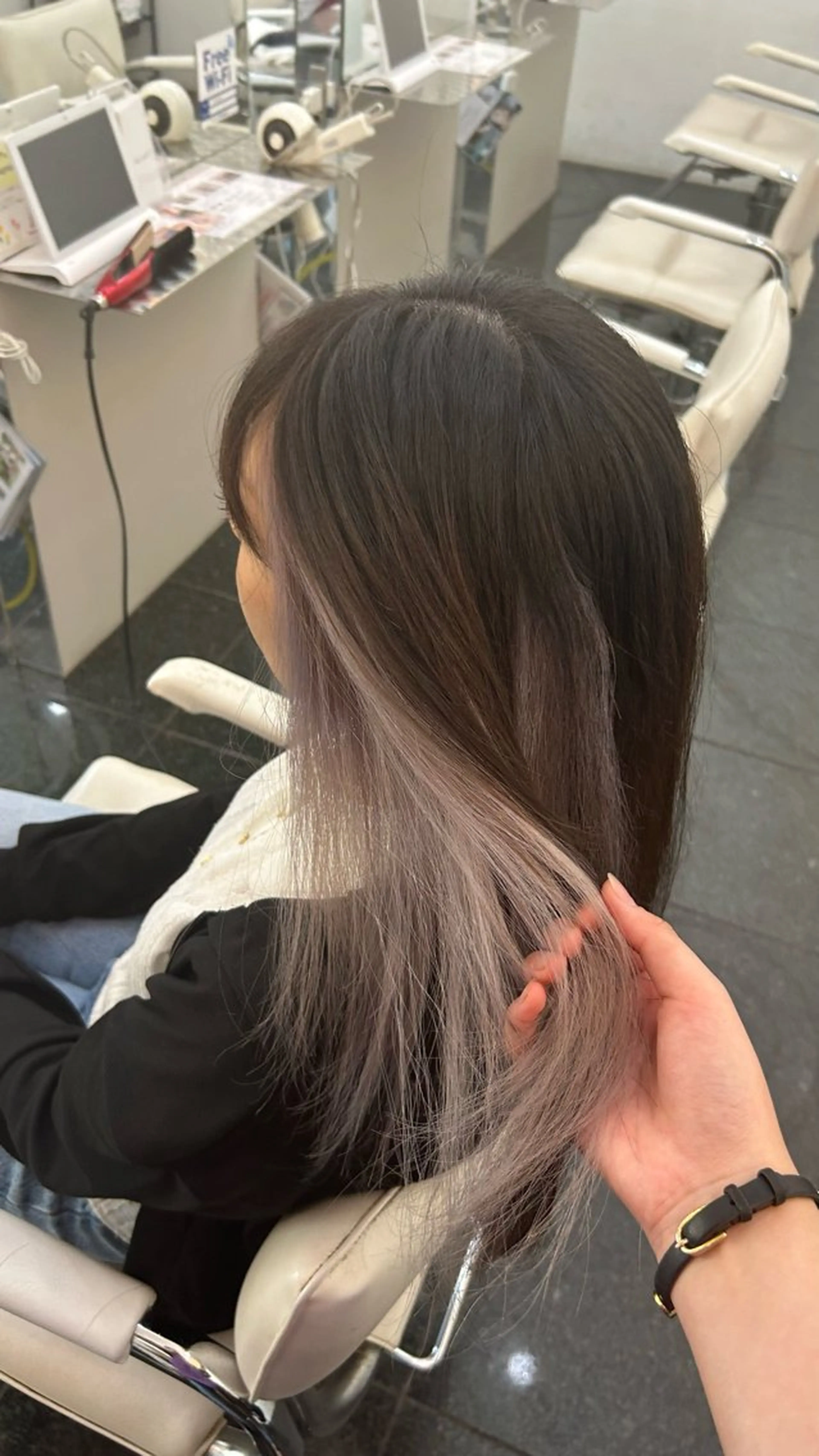 カラー ヘアカラー ✨🦄韓国風レイヤ ー🦄✨林あかりのヘアスタイル