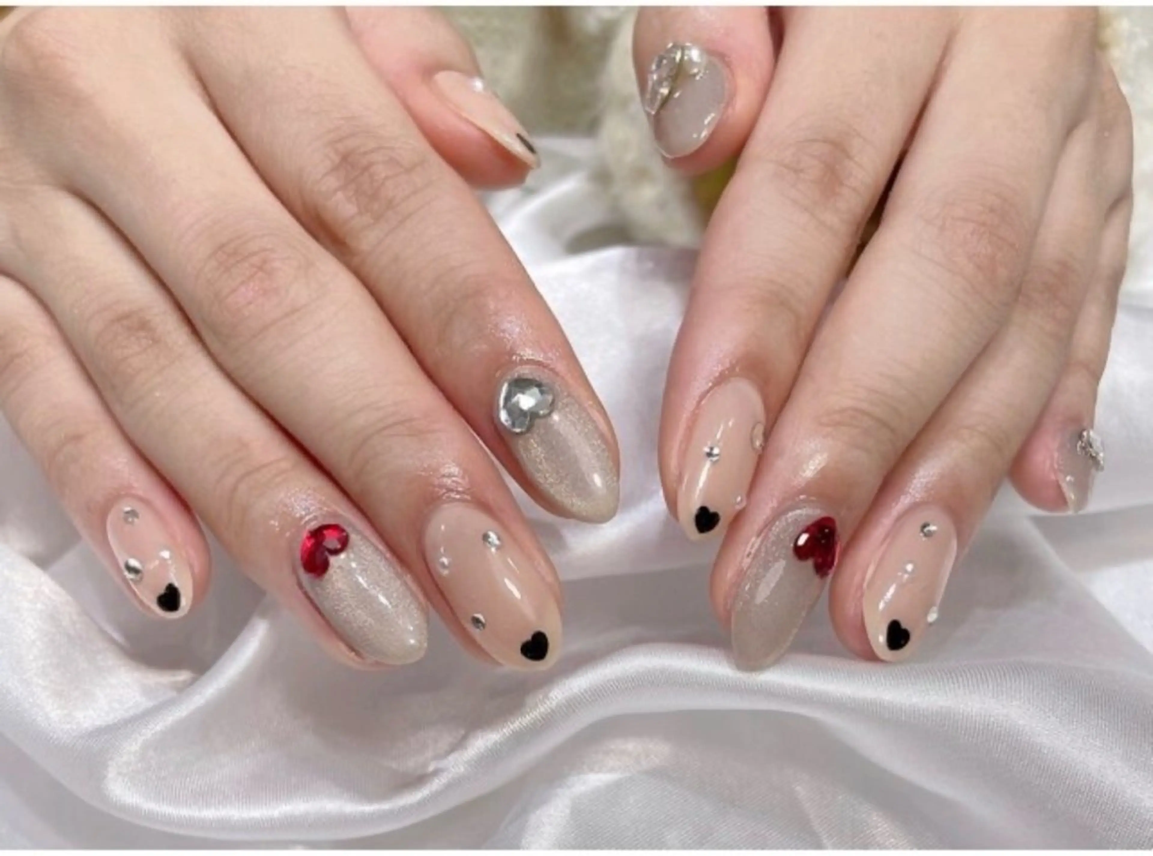 ネイル ハンドネイル Uni Nail salon 日暮里店所属・UNI NAIL SALONのネイルデザイン