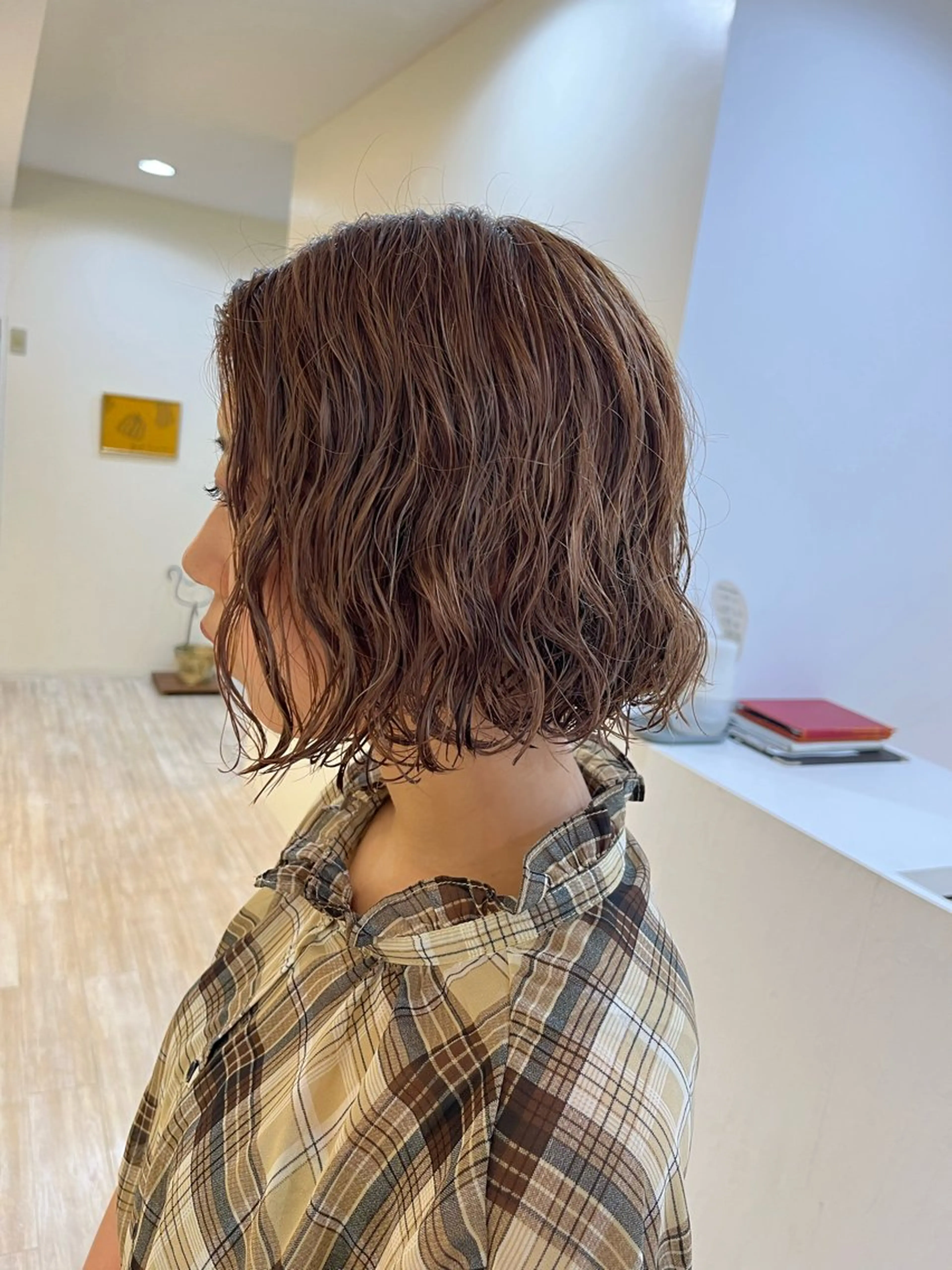 ショート カラー パーマ つぼみ/パーマ ／レイヤー／ボブのヘアスタイル